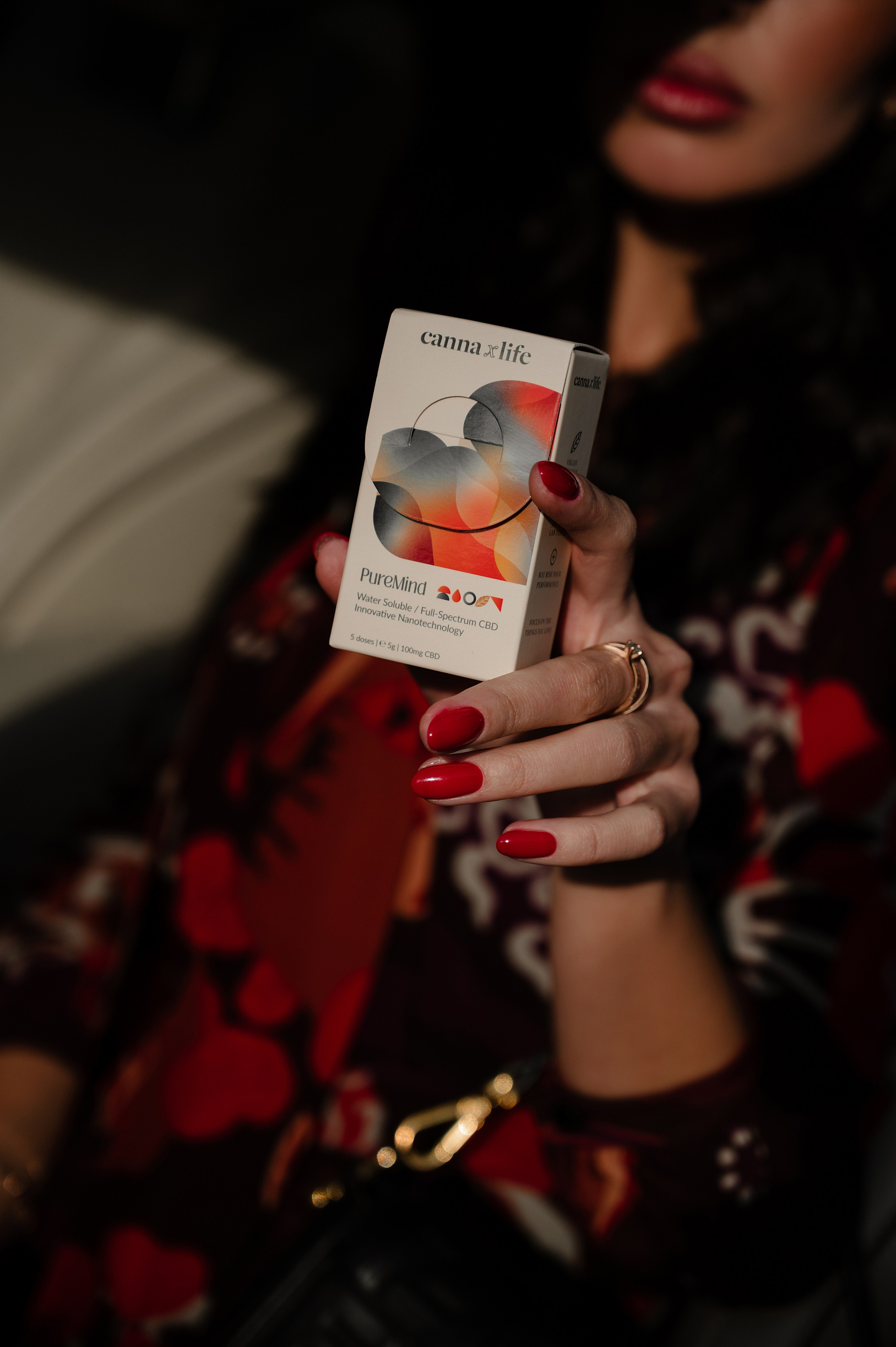 CannaXlife CBD products. ANNA-MARIA PHOTO CONTENT CREATOR — фотограф, естет, художник і візуальний експерт Instagram у Празі