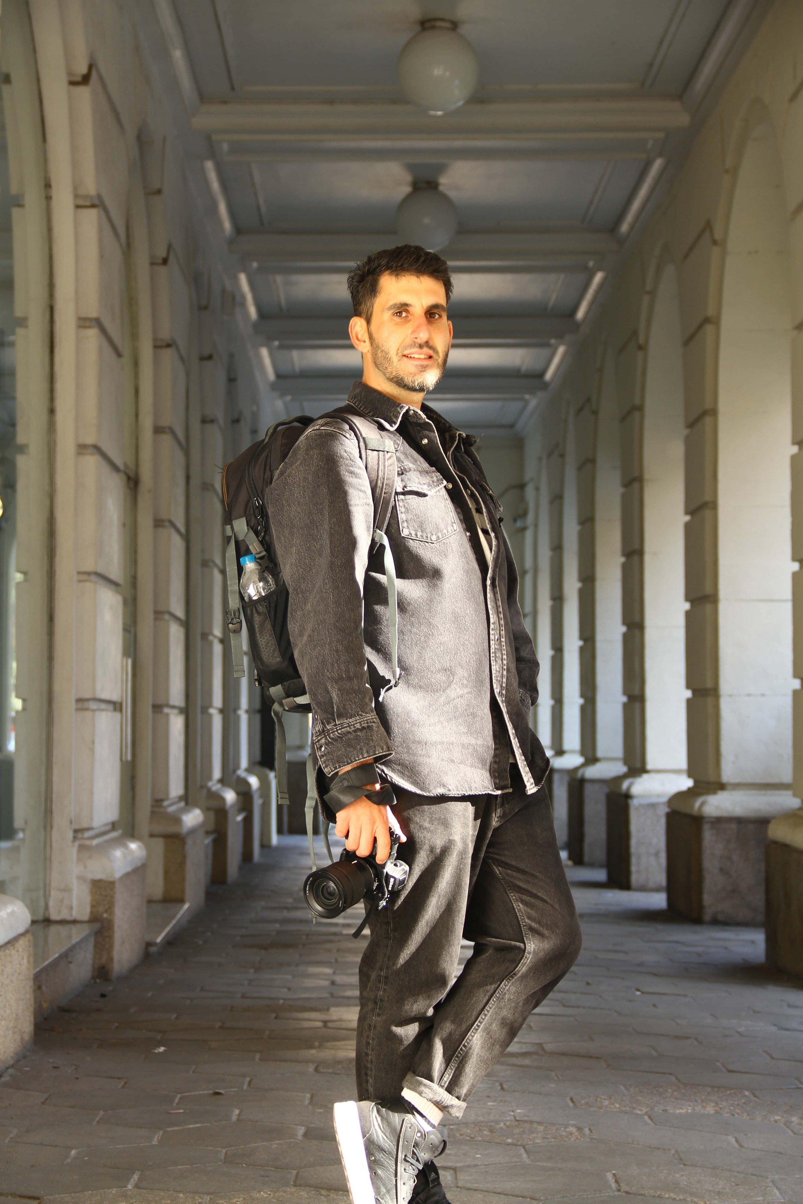 PhotoAdrenaline.com - ПОРТРЕТНА фотография на ОТКРИТО