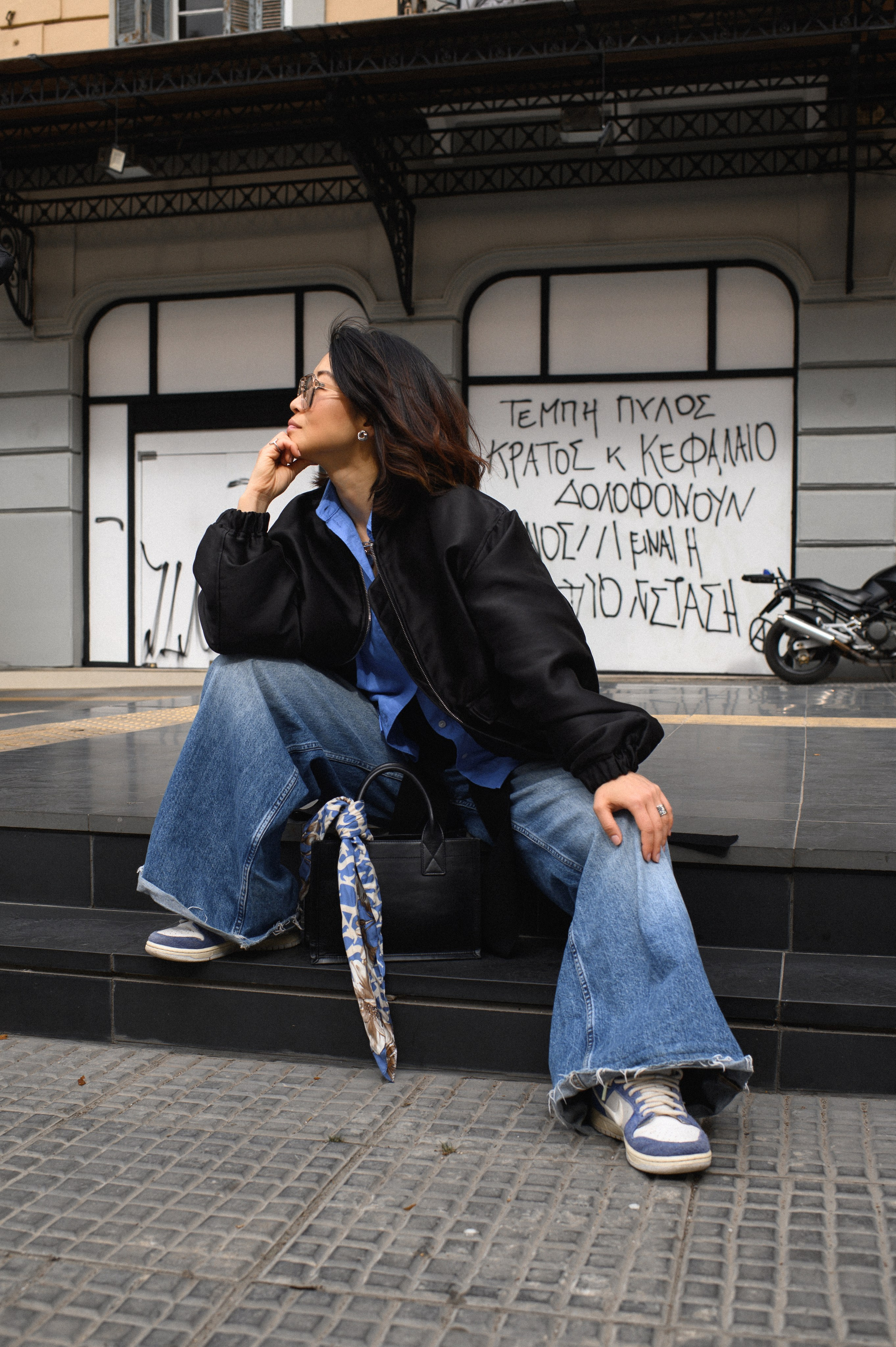 Julia street style. Семейная, детская, портретная и предметная фотосъемка в Салониках