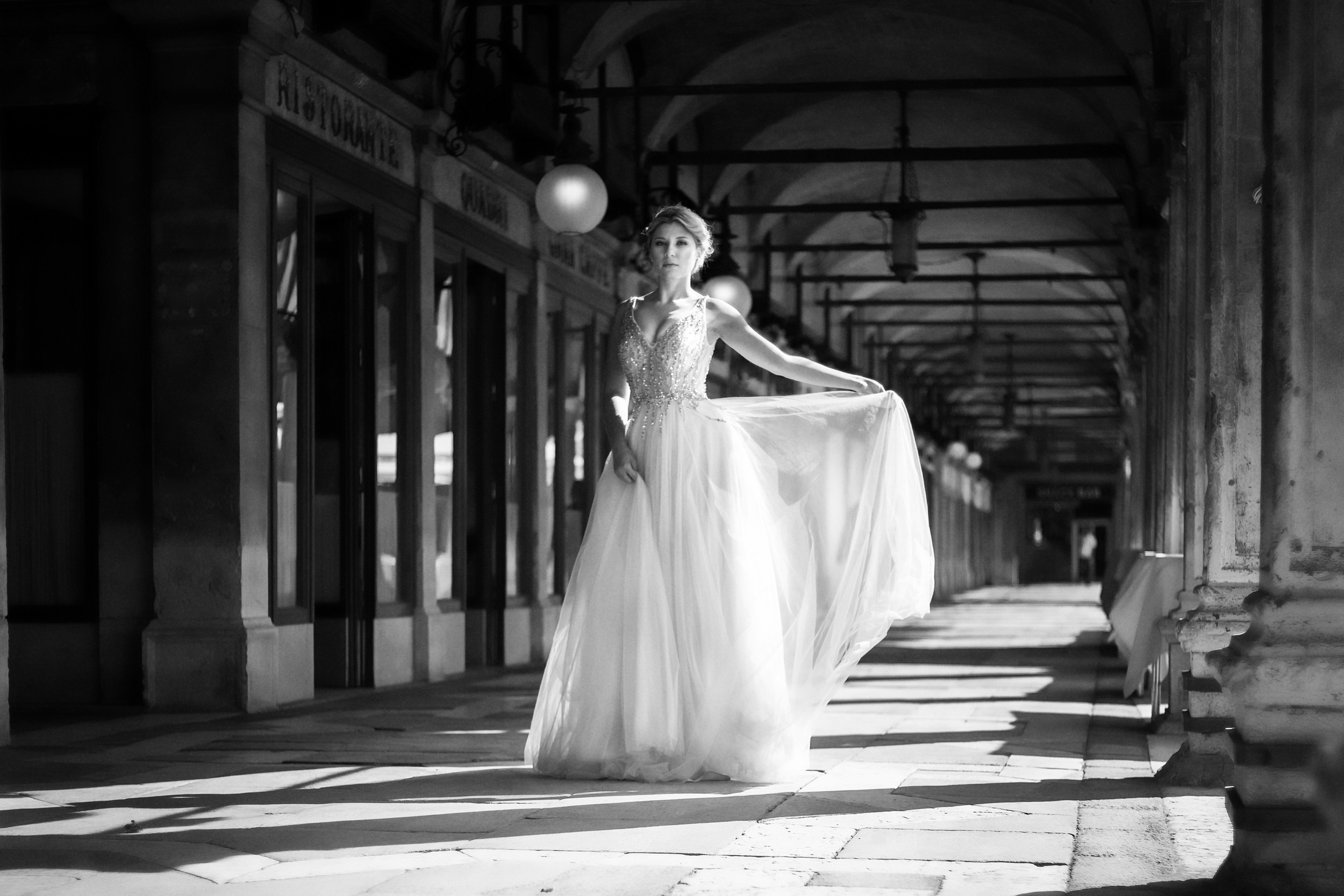 Venice elopement. Photographer in Venice, Viktoria Antonova