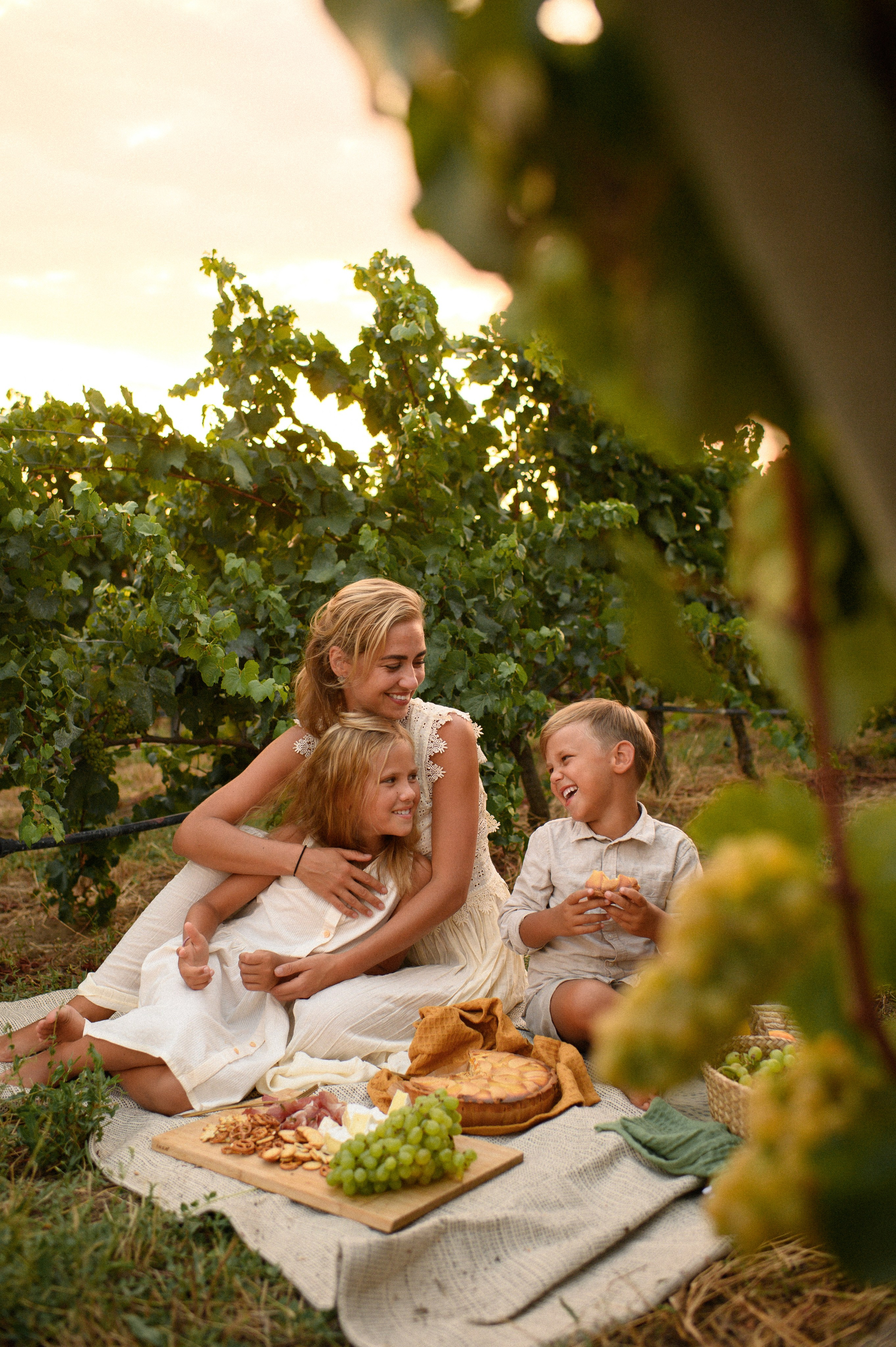 Maria, Sofia, Makhail. Семейная, детская, портретная и предметная фотосъемка в Салониках