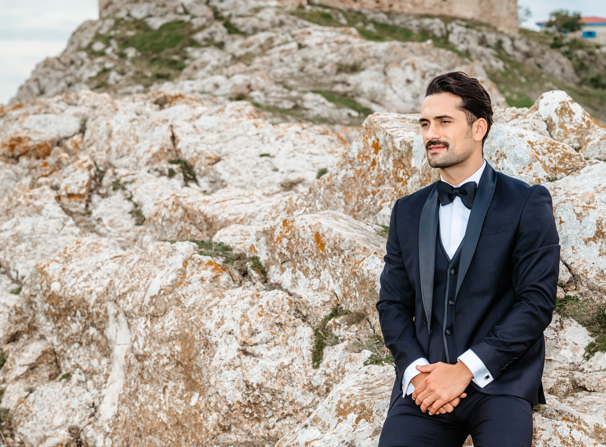 Alexandra & Robert. Www.besttalesstudio.com