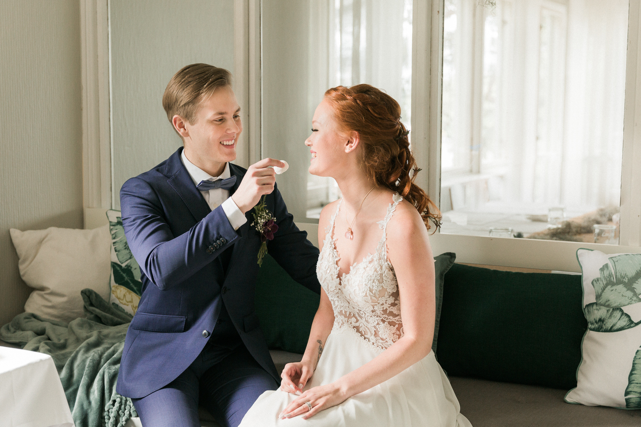 Stailattu kuvaus, Soutupaviljonki, Trooppiset häät