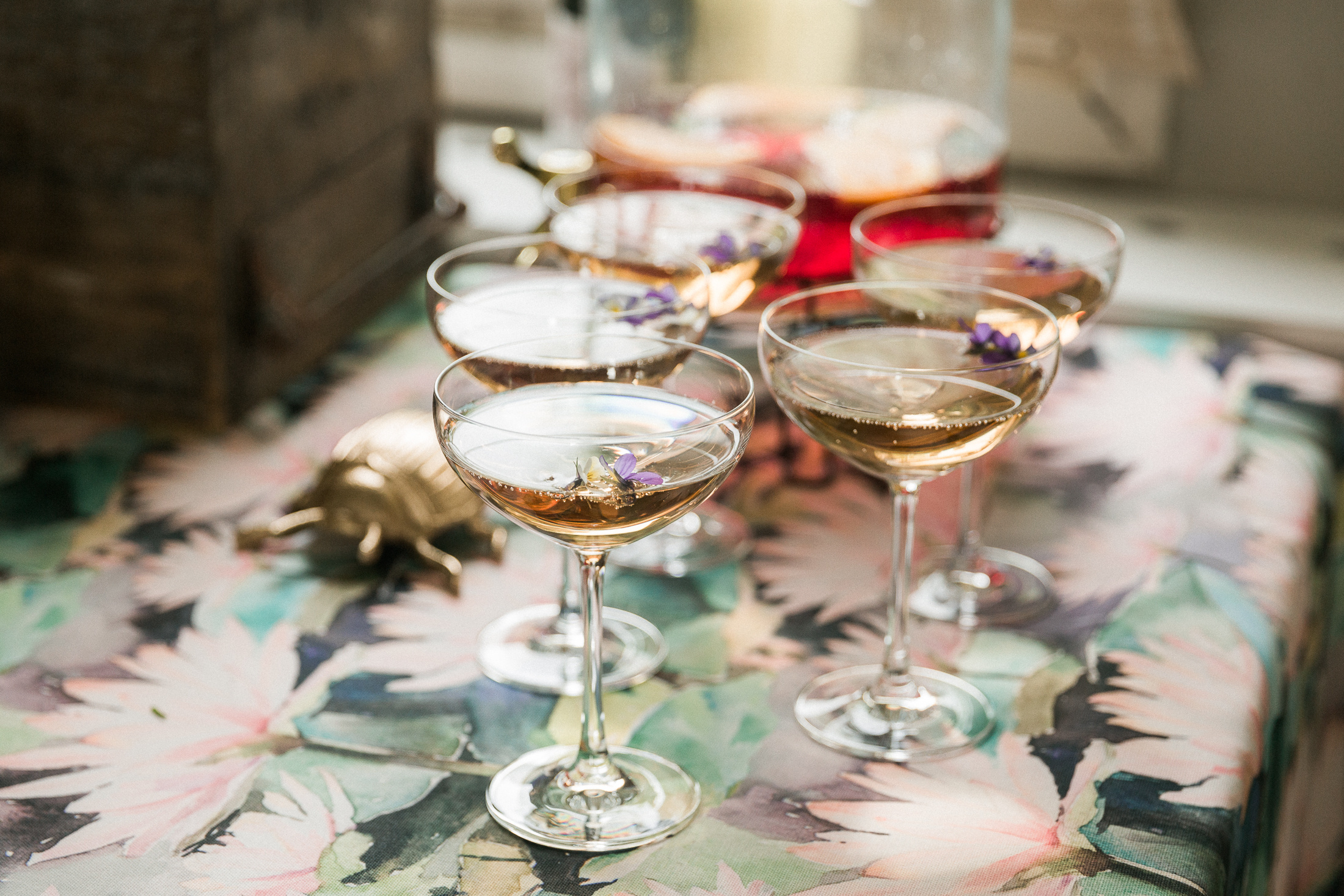 Stailattu kuvaus, Soutupaviljonki, Trooppiset häät