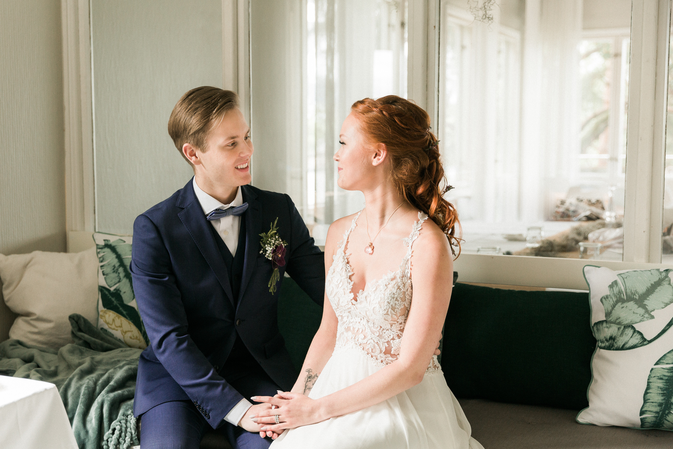 Stailattu kuvaus, Soutupaviljonki, Trooppiset häät