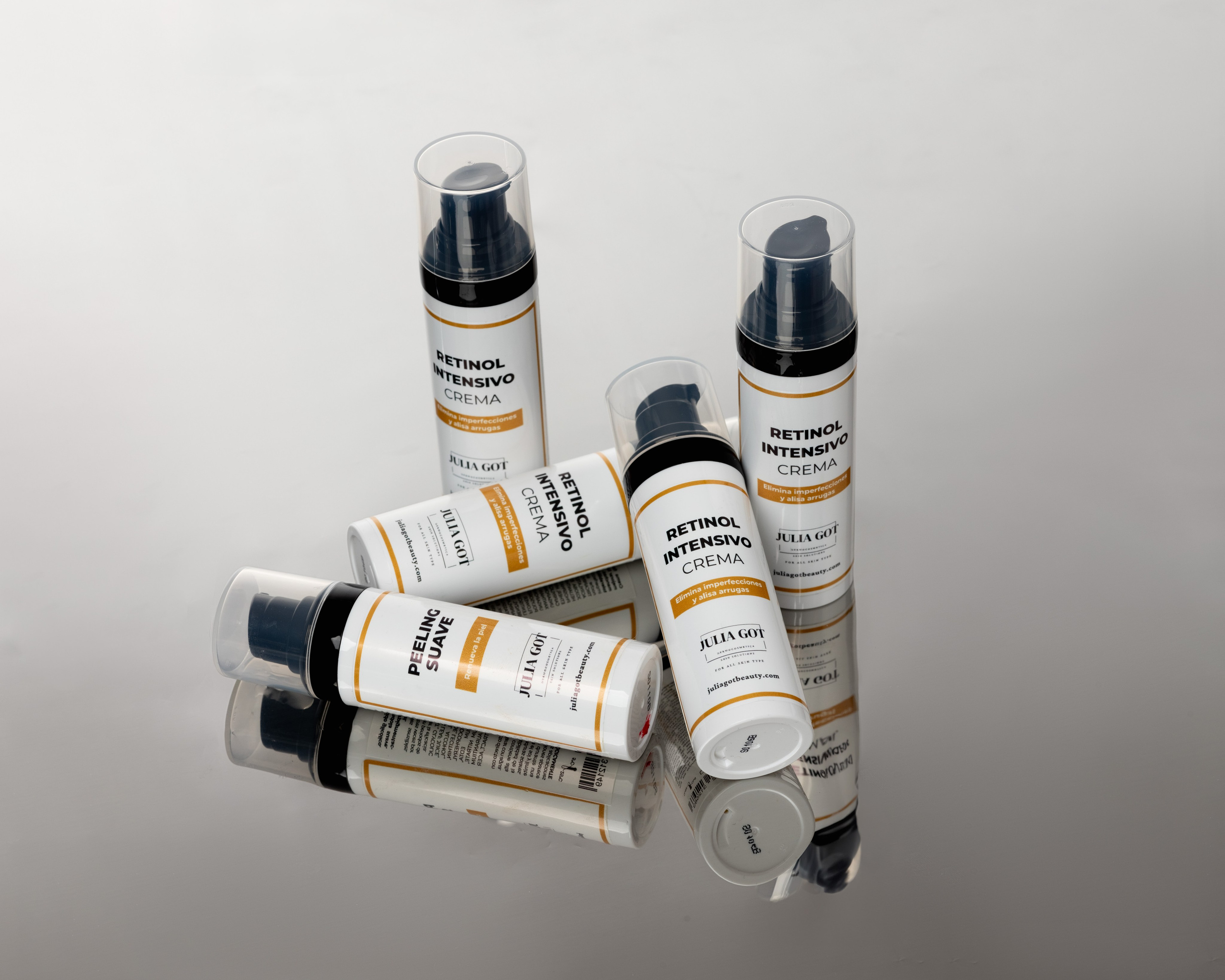 CREMAS, COSMETICA. Fotografía de Embarazo, Familia e Infantil en Almería Elena Espig