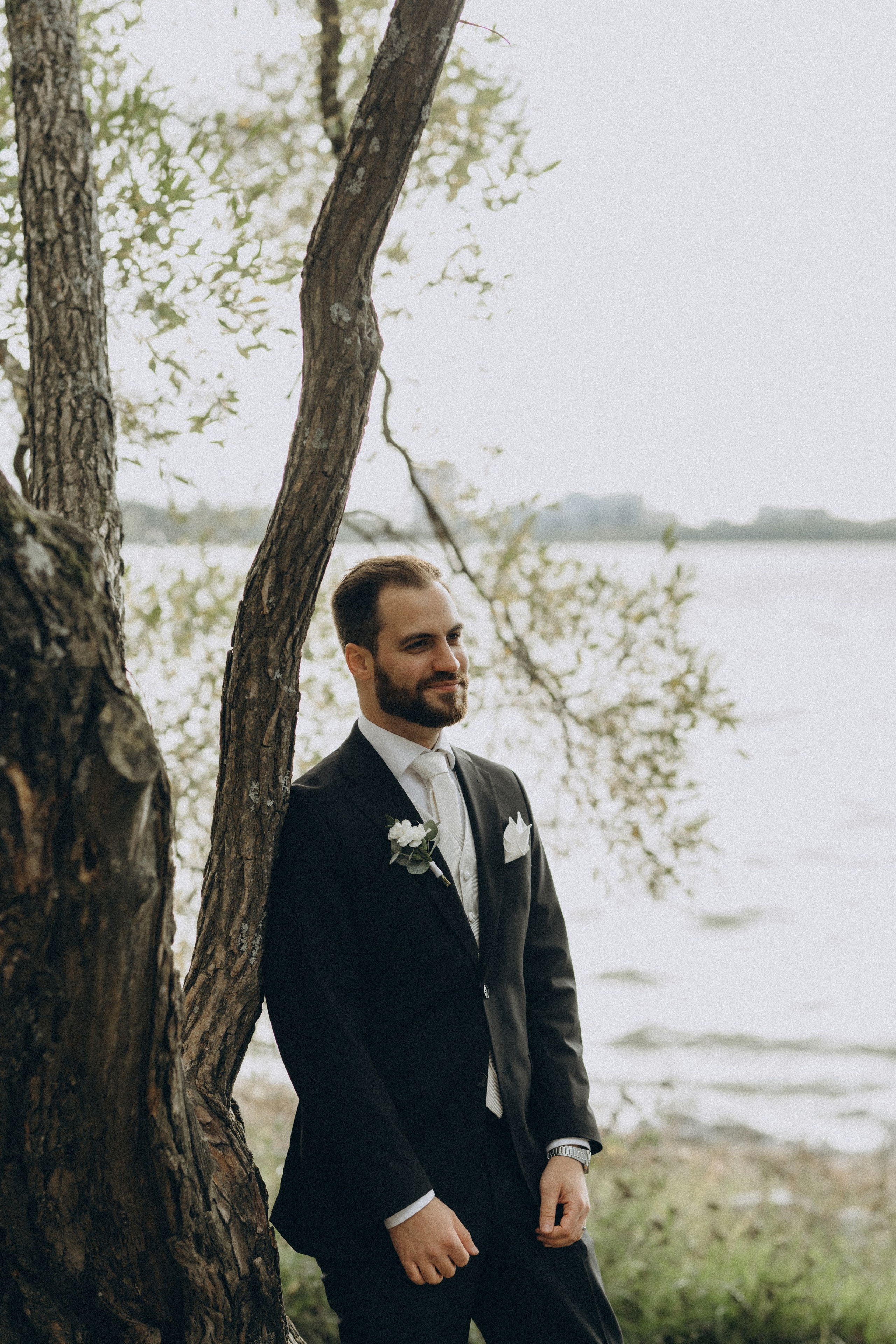 W&S. Wedding and portrait photographer in Helsinki Vickan O