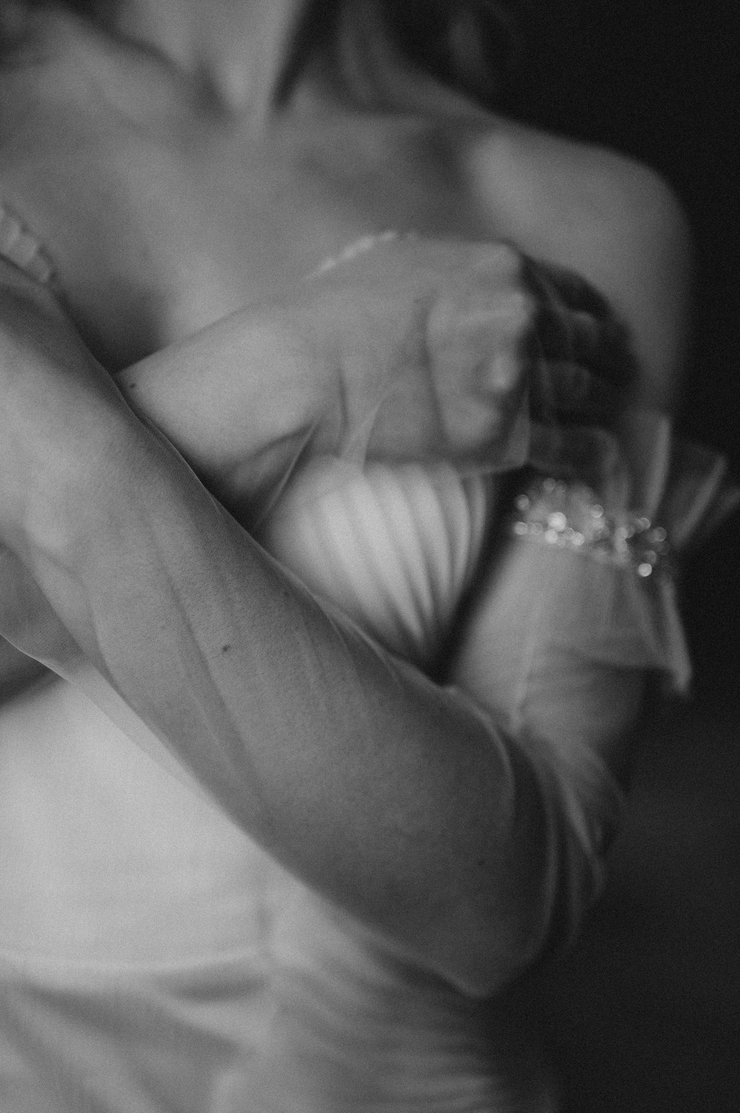 Servicii foto video profesionale de nunta, la cel mai bun pret. Proud Vision Weddings | Wedding Photography & Film — Servicii profesionale Foto Video Nunta Iasi