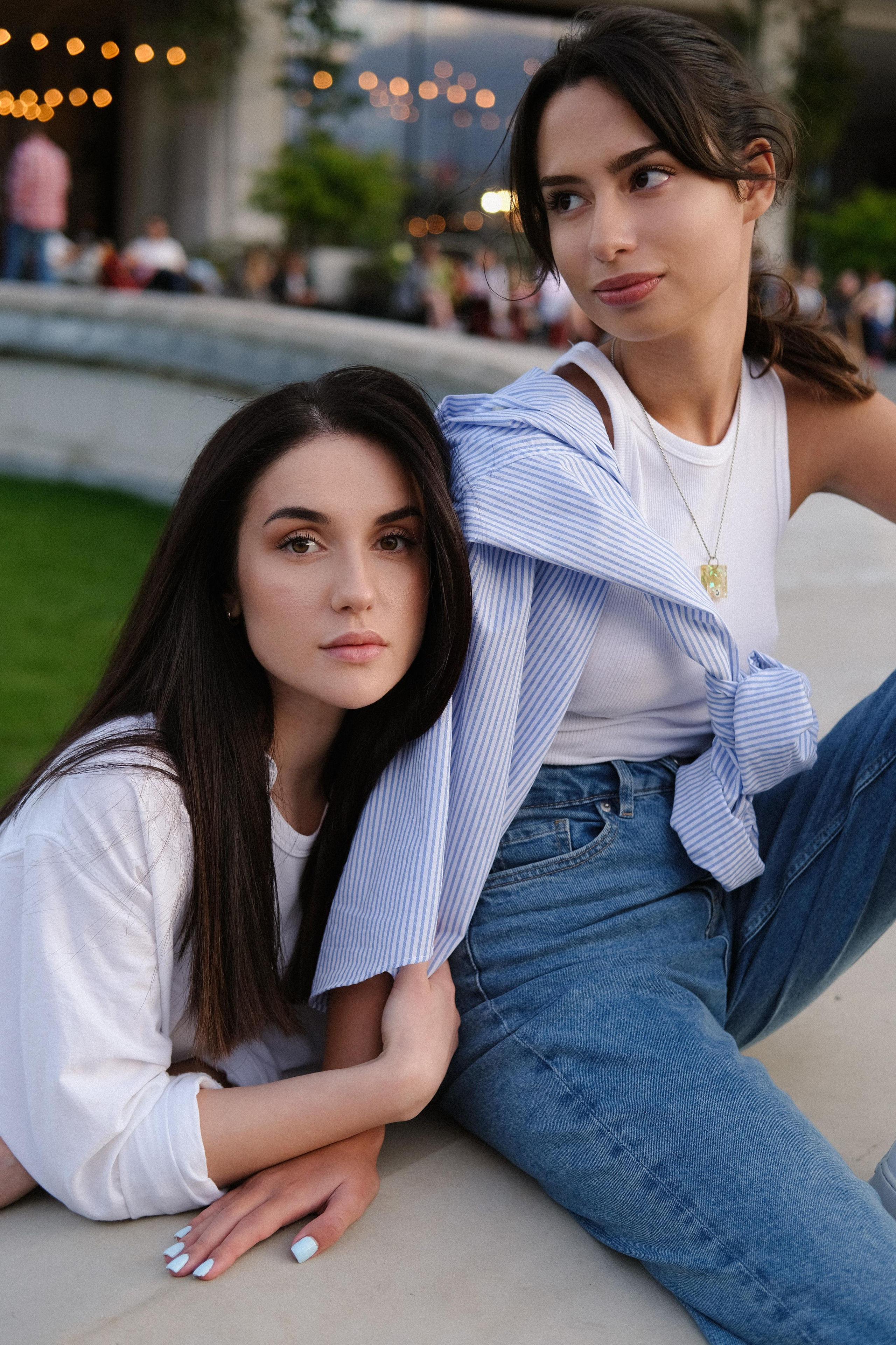 Sisters. Wedding photography and videography in Regina, Saskatchewan