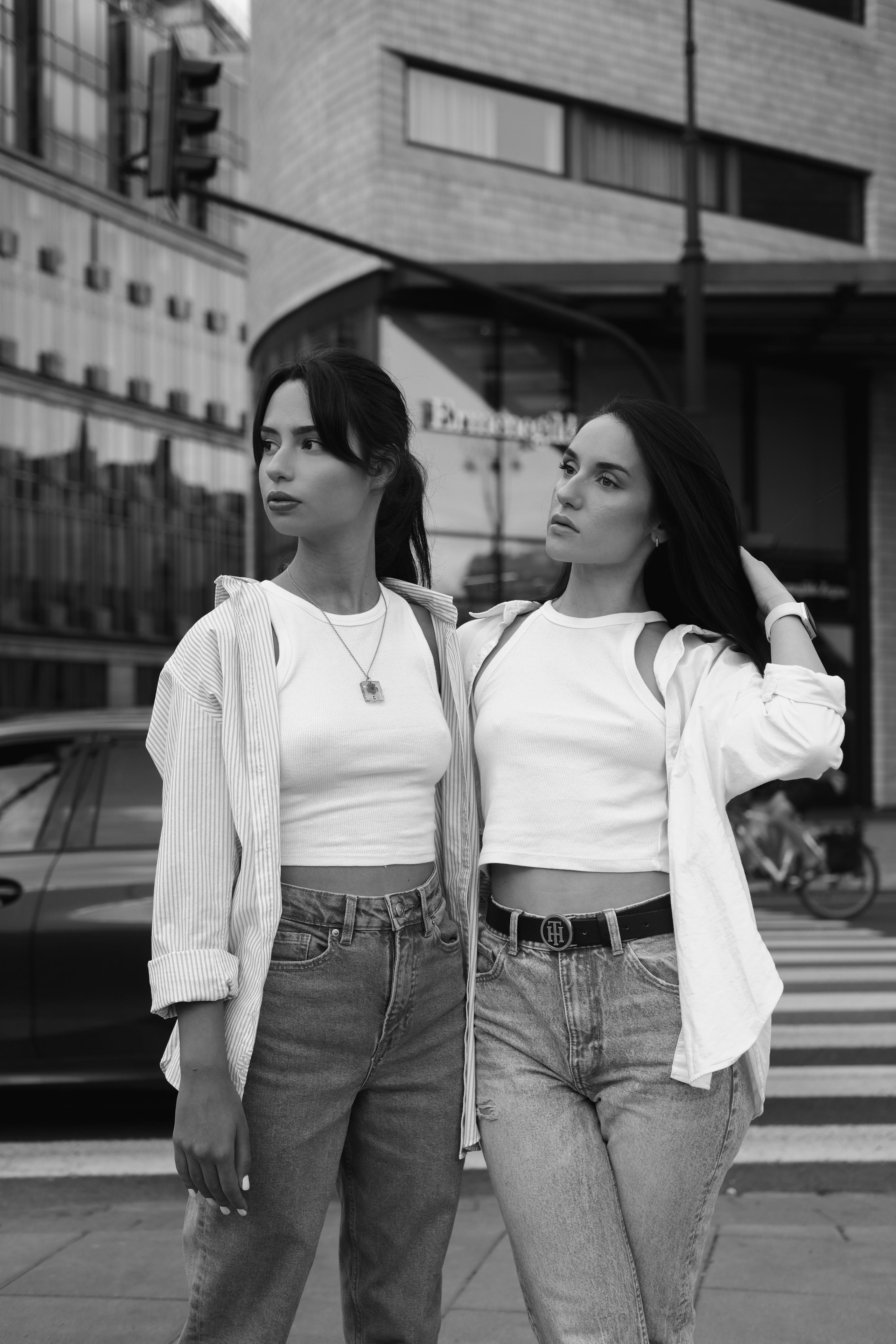 Sisters. Wedding photography and videography in Regina, Saskatchewan