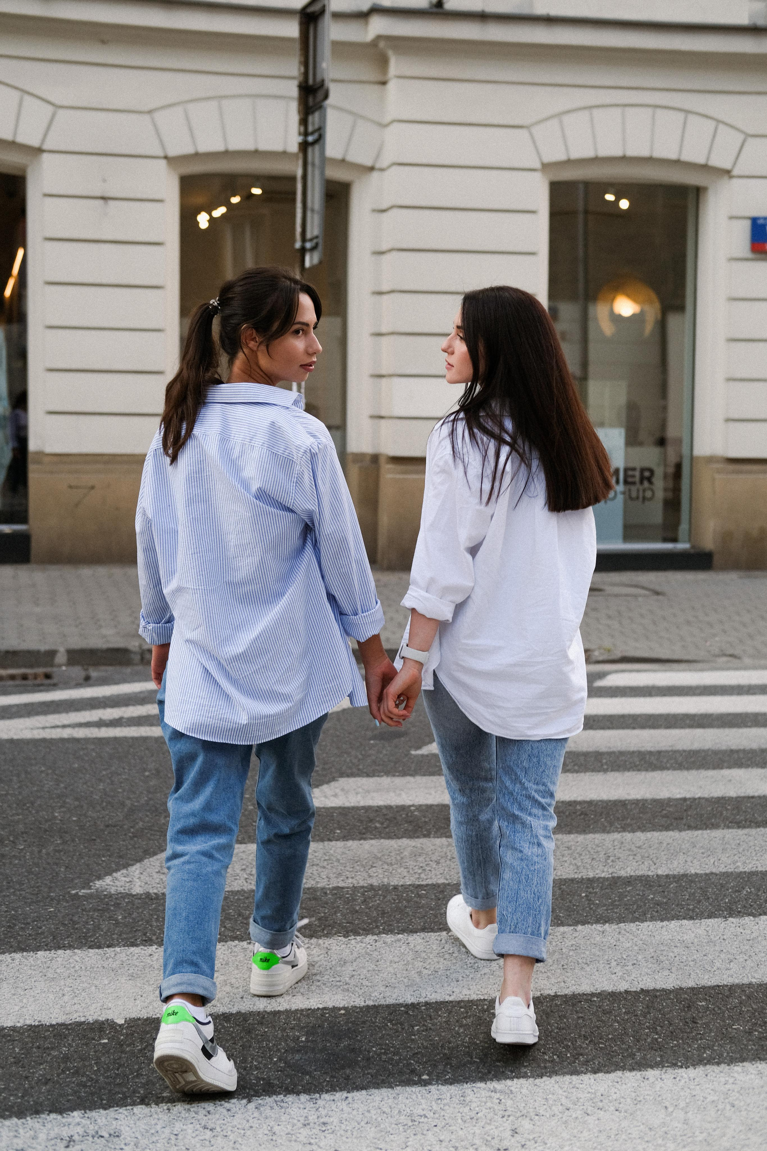 Sisters. Wedding photography and videography in Regina, Saskatchewan