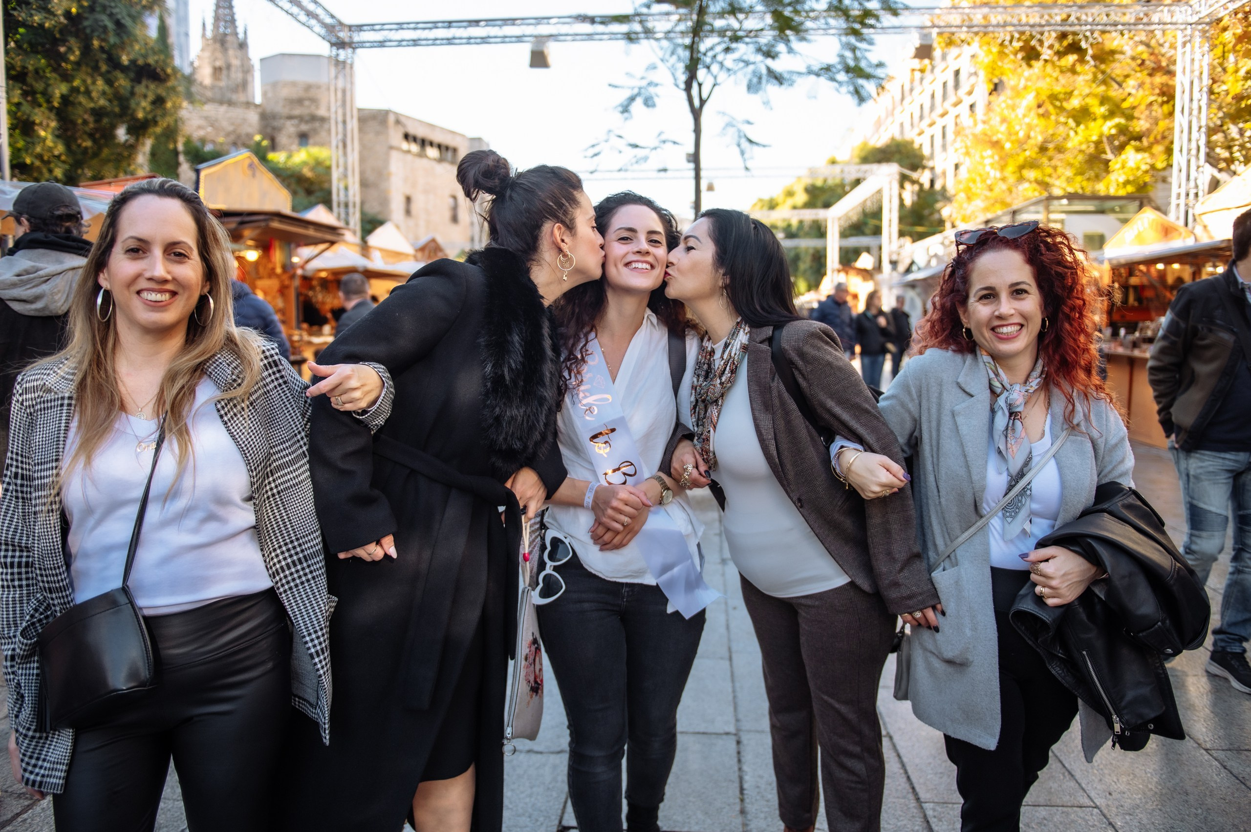 Sesión de fotos en Barcelona para despedidas de soltero y soltera. Fotógrafa Ekaterina Gasanova - sesiones de fotos en Barcelona