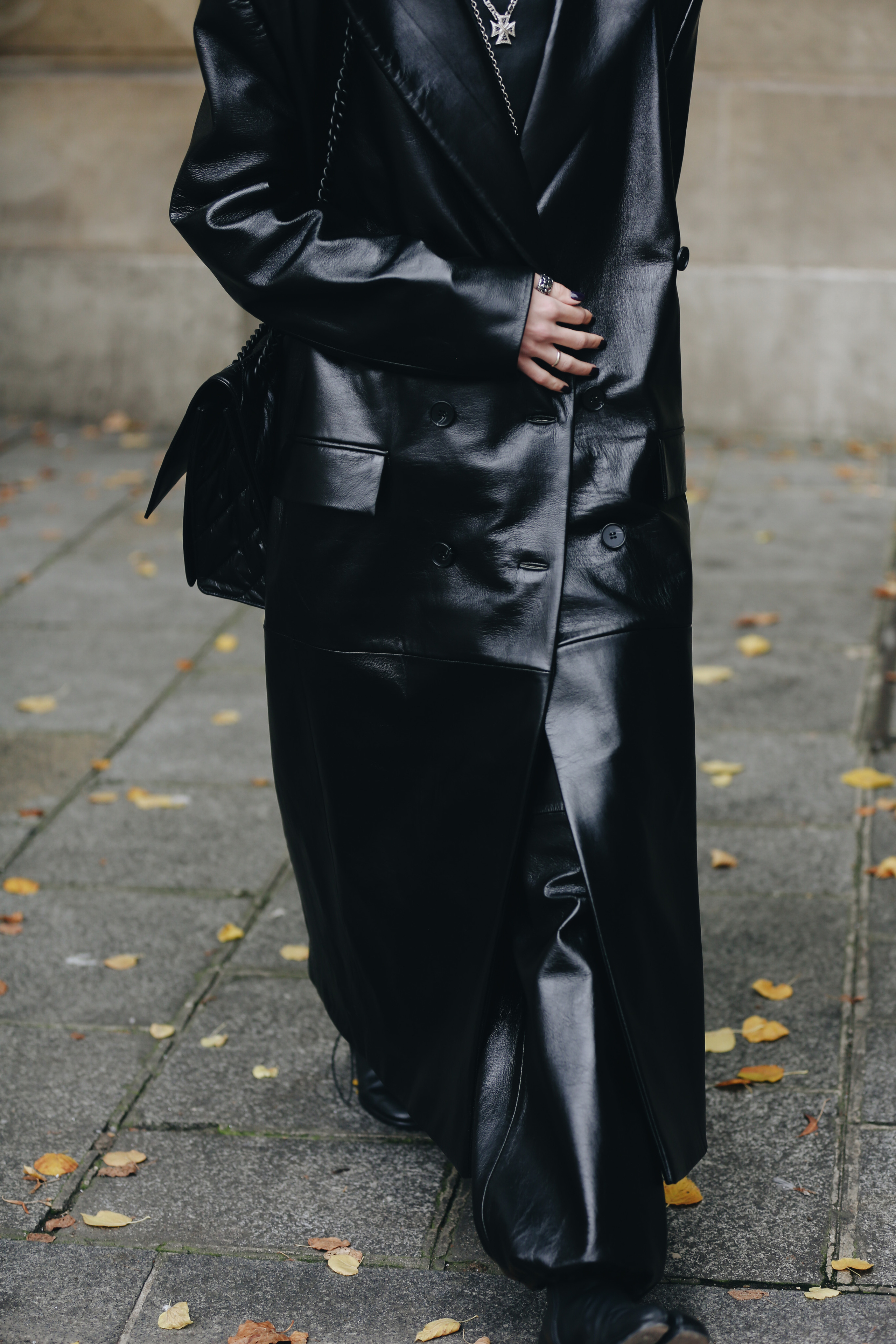 Yana in Paris. Anastasia Fedoseeva / The Street Pie — streetstyle photographer