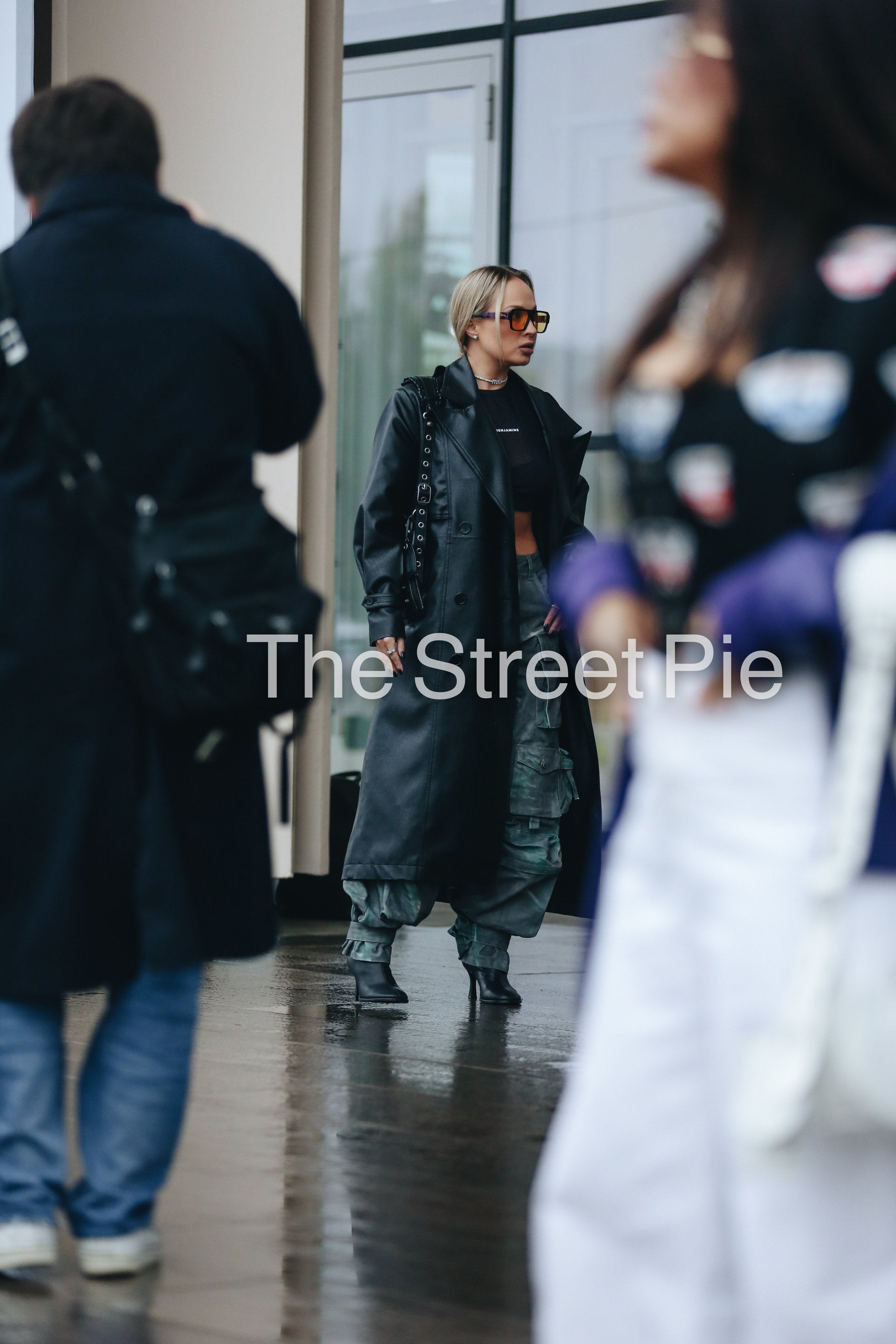 ALMATY VISA FW 6. Anastasia Fedoseeva / The Street Pie — streetstyle photographer