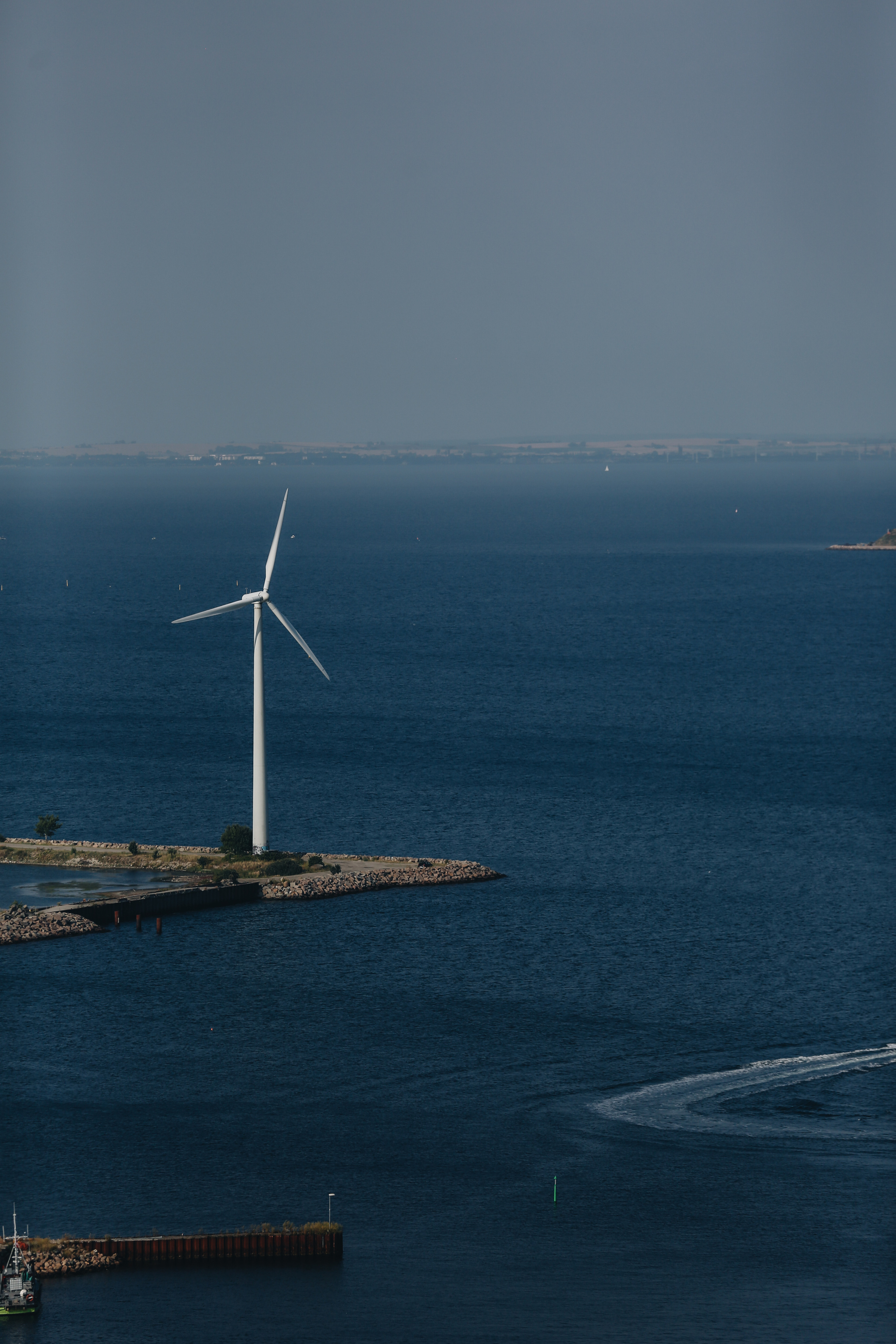 Ganni SS22 in Copenhagen. Anastasia Fedoseeva / The Street Pie — streetstyle photographer