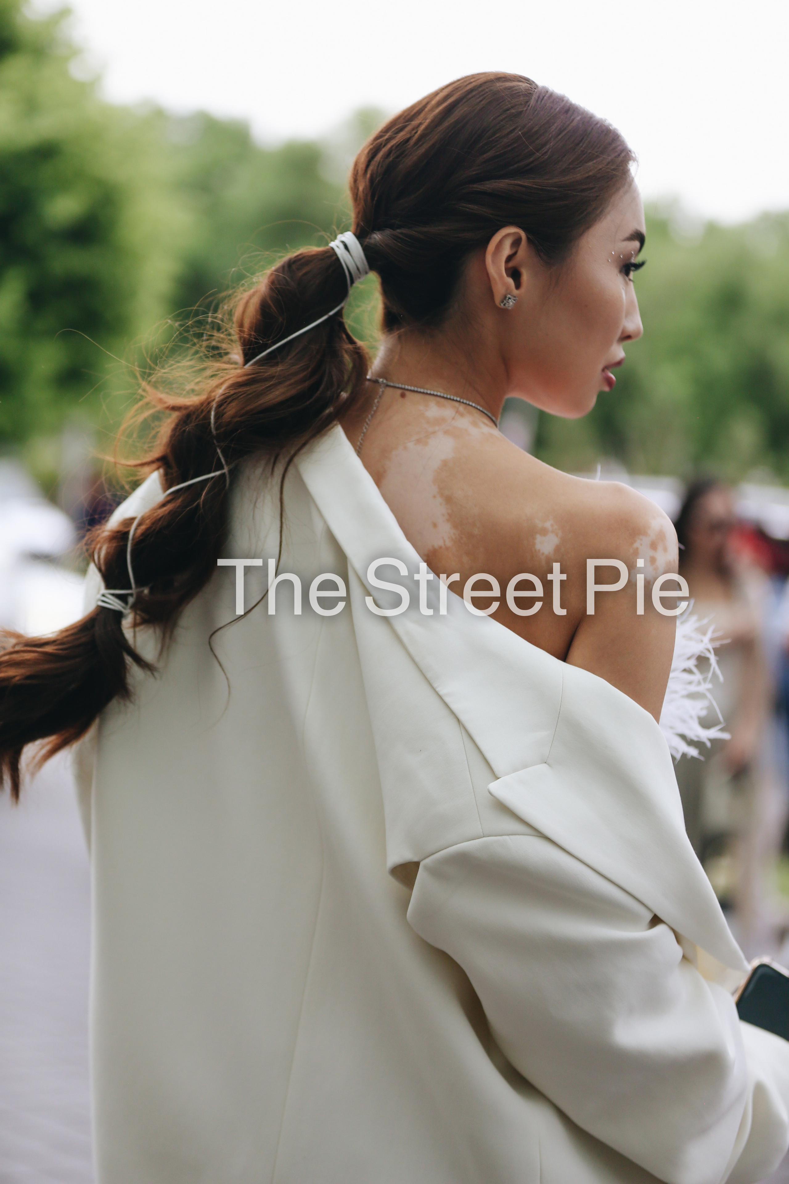 ALMATY VISA FW22. Anastasia Fedoseeva / The Street Pie — streetstyle photographer