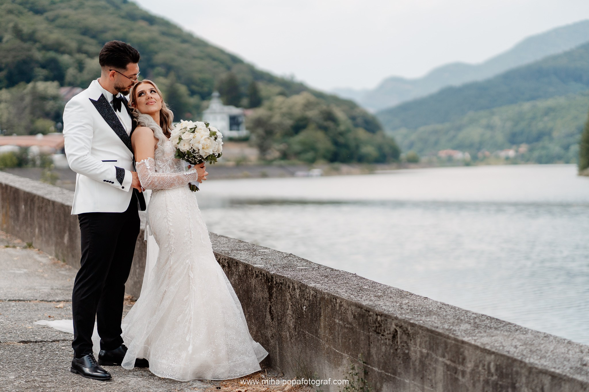 Fotograf de nuntă în Râmnicu Vâlcea | Mihai Popa Fotograf. Fotograf Nuntă & Botez București - Mihai Popa | Dincolo de oameni, imortalizez emoții!