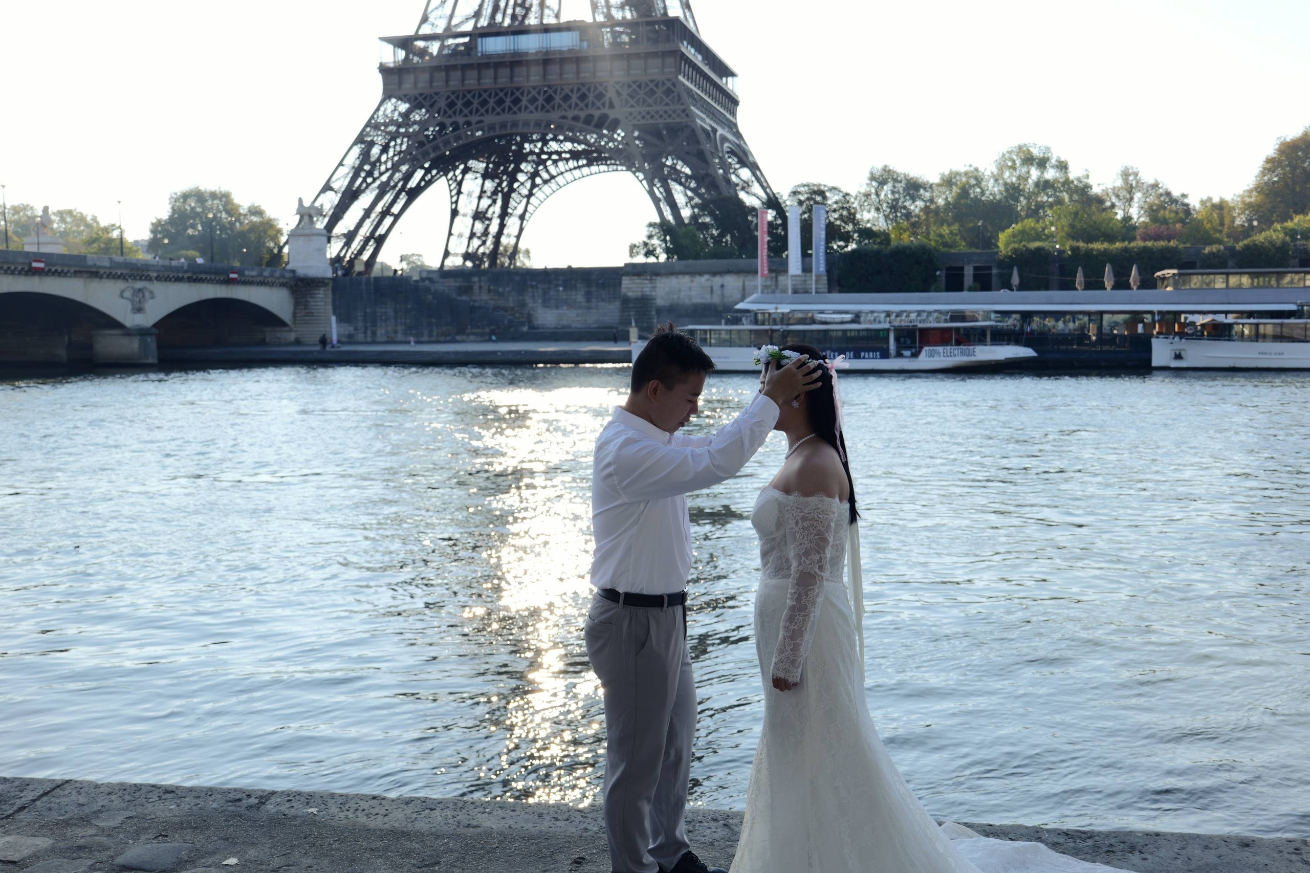 Lifestyle & Travel Portrait photography in Paris Shyl