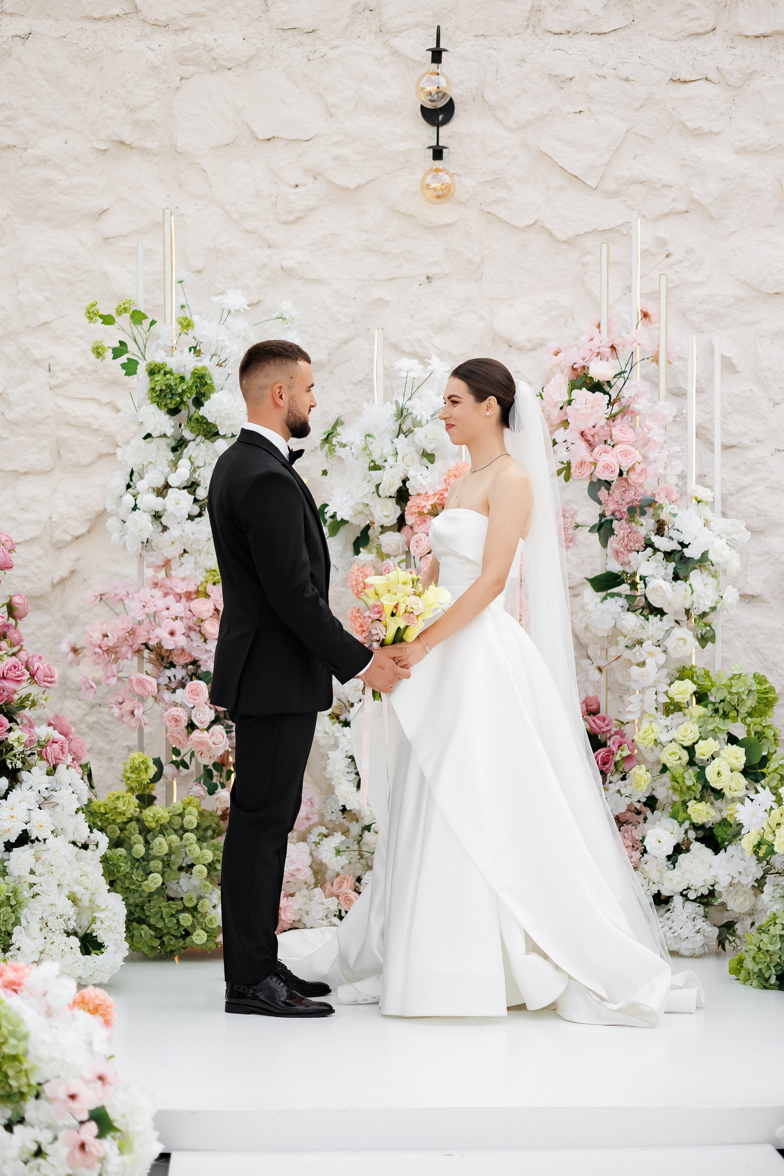 Gabriel & Evelina — Lago — Wedding Day. Servicii Foto și Video 067188353