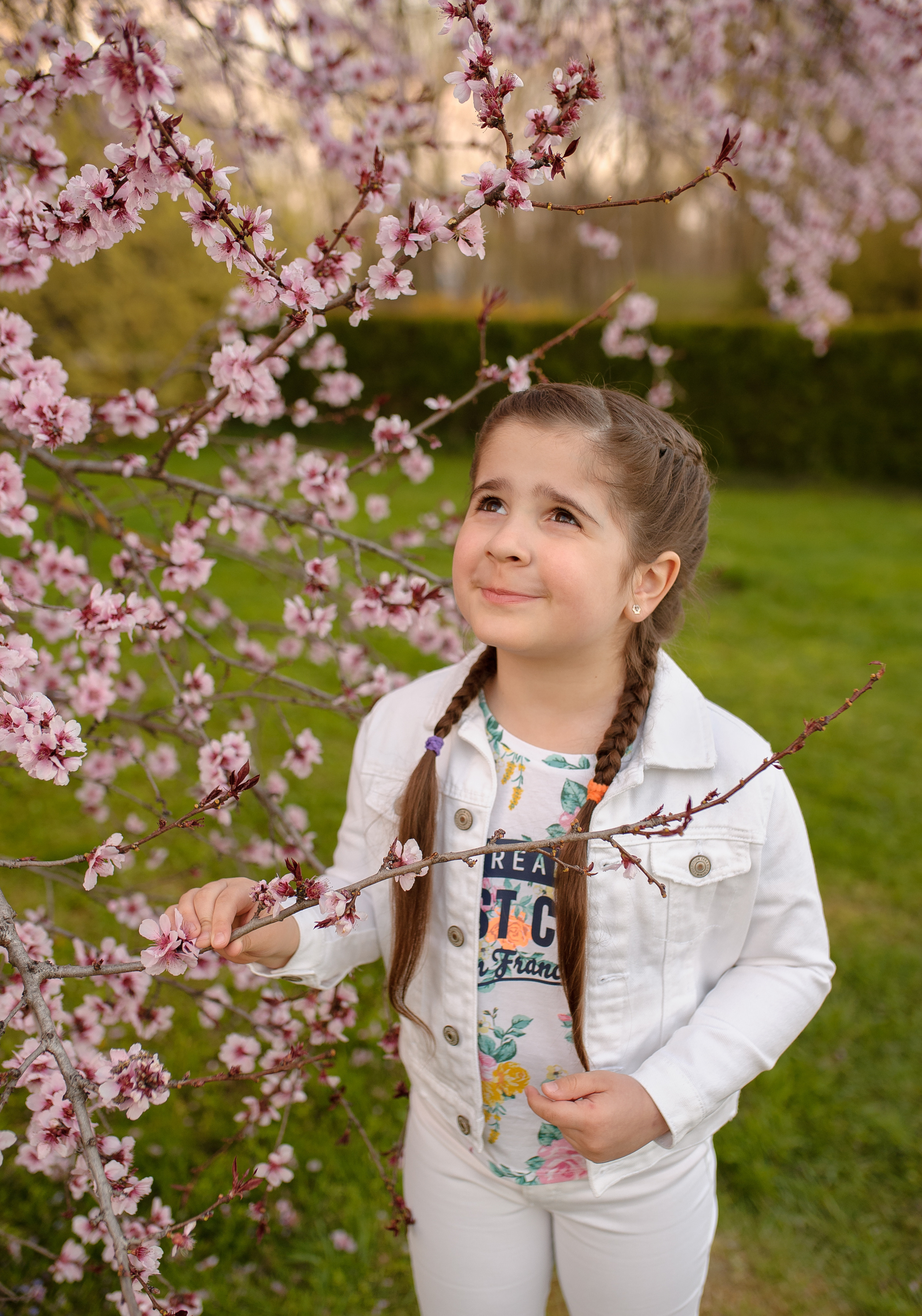 Весенняя Фотосессия Соньки с Джони. Семейный фотограф в Кишинёве THOMAS SHTIFT