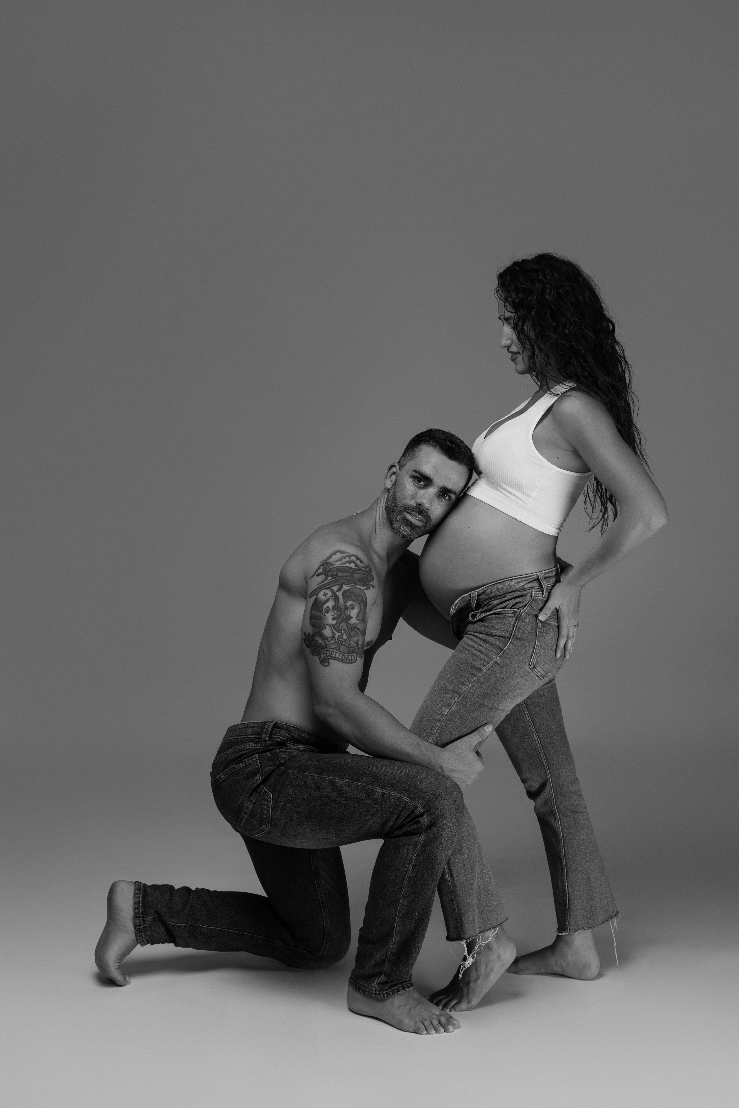 mejor fotógrafo embarazo Almería , Estudio profesional Almería , sesión fotos embarazo , fotógrafo Embarazo Almería , sesión de Embarazo al aire libre ,fotos embarazo , ofertas sesión Embarazo , sesión premamá , Estudio Embarazo , sesión embarazo con pareja, fotografía natural embarazo ,