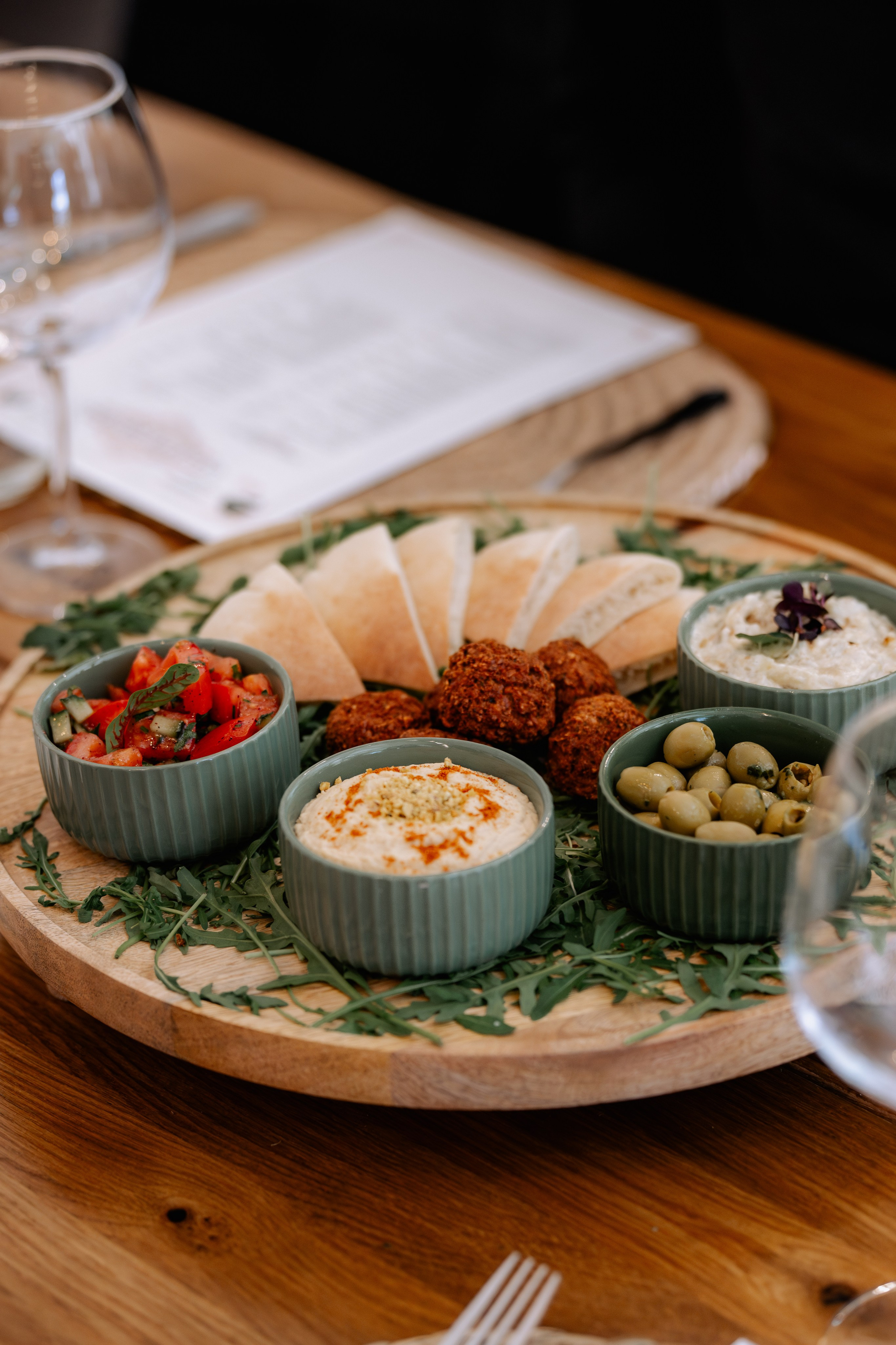 Chalette Gourmet. Proud Vision Weddings | Wedding Photography & Film — Servicii profesionale Foto Video Nunta Iasi