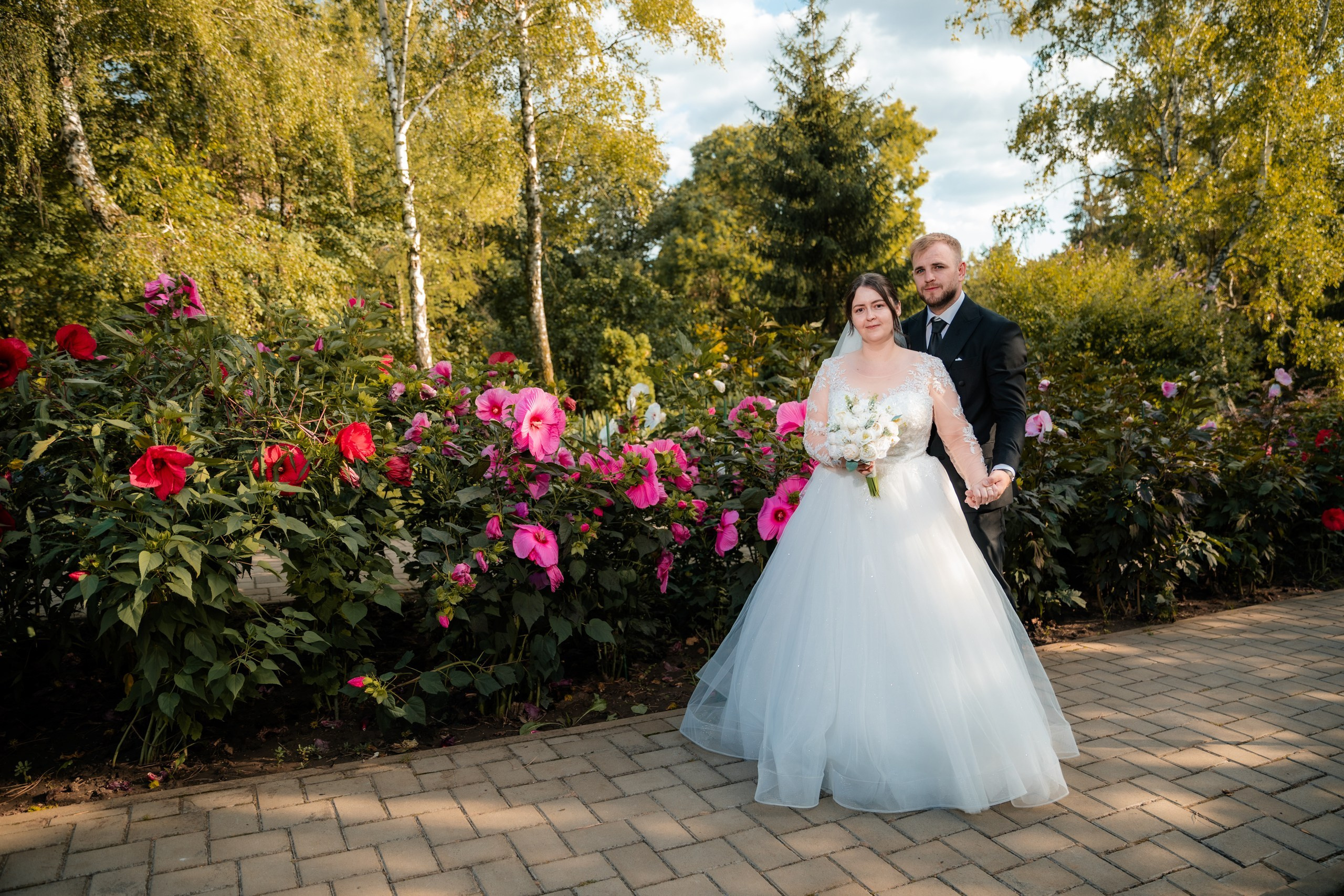 servicii foto. servicii foto Botoșani. servicii foto video Botoșani. fotograf nunta. fotograf evenimente. fotograf nunta Botoșani. Alin chirila. Alin chirila fotograf. Alinofotostudio.- Mire și mireasă – Sergiu & Liliana – ziua nunții, 2024  - Emoții în ziua nunții – Sergiu și Liliana  - Dansul mirilor – fotografie artistică nuntă 2024  - Sedinta foto romantică în natură – Sergiu & Liliana  - Rochia de mireasă și detalii de nuntă elegante