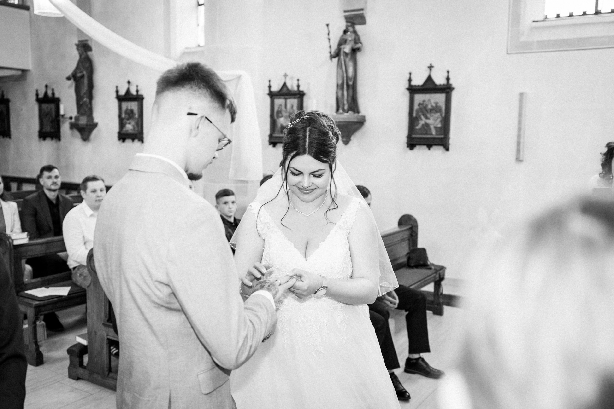 Kirchliche Trauung. Hochzeitfotograf in Bielefeld