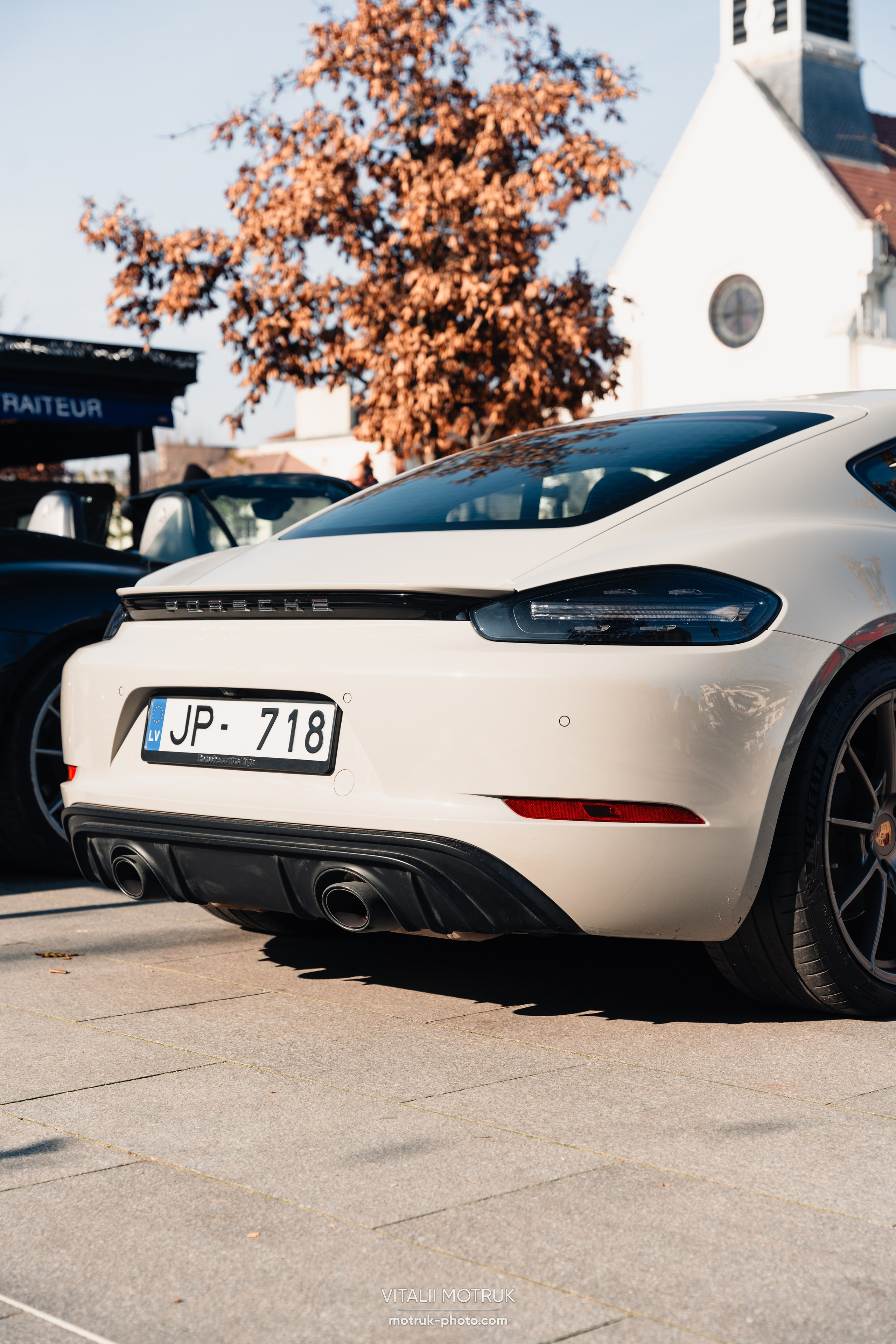 Rassemblement Colombes 16 fevrier 2025. Photographe de voitures à Paris — Vitalii Motruk