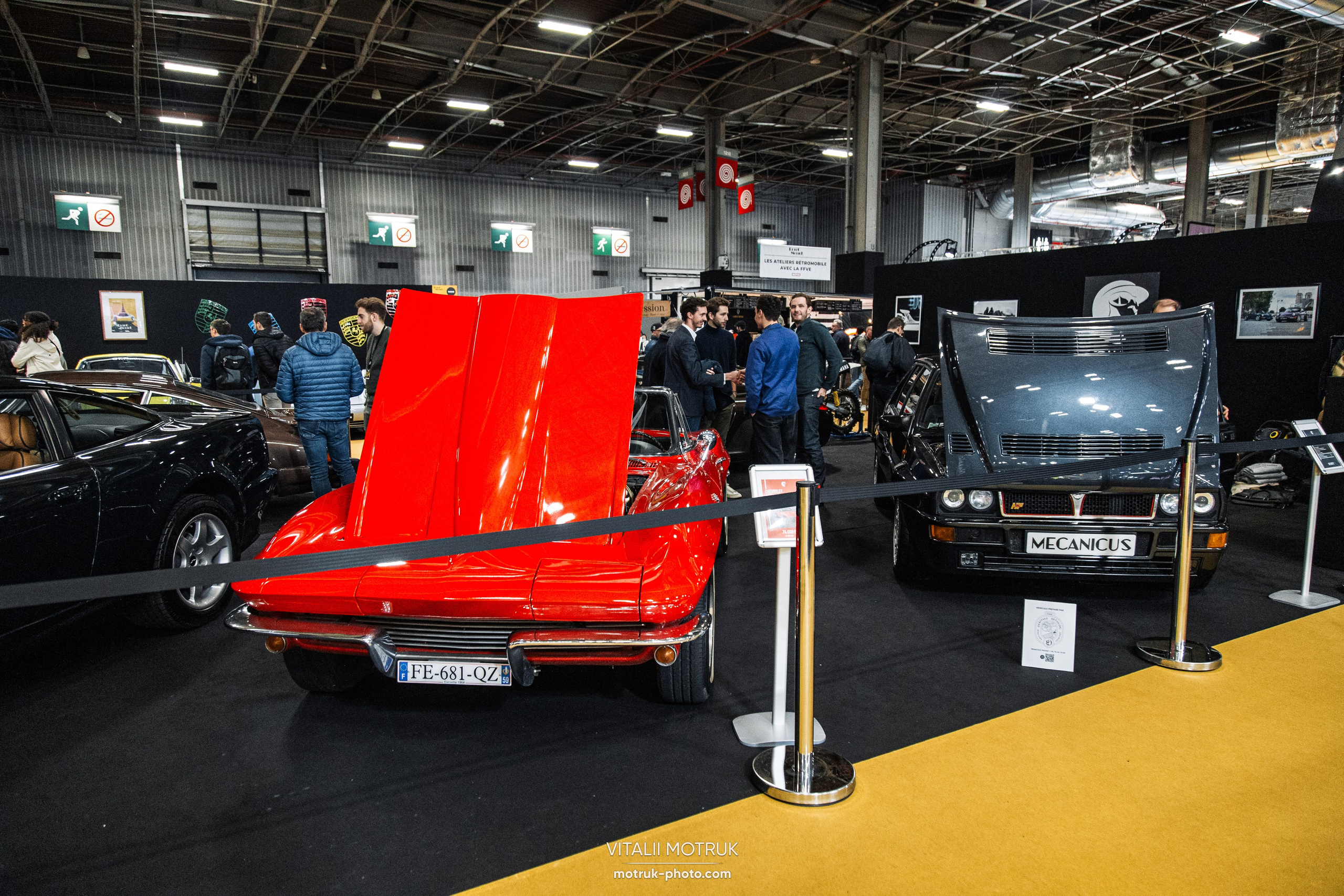 Retromobile 2023. Photographer in Paris — Vitalii Motruk