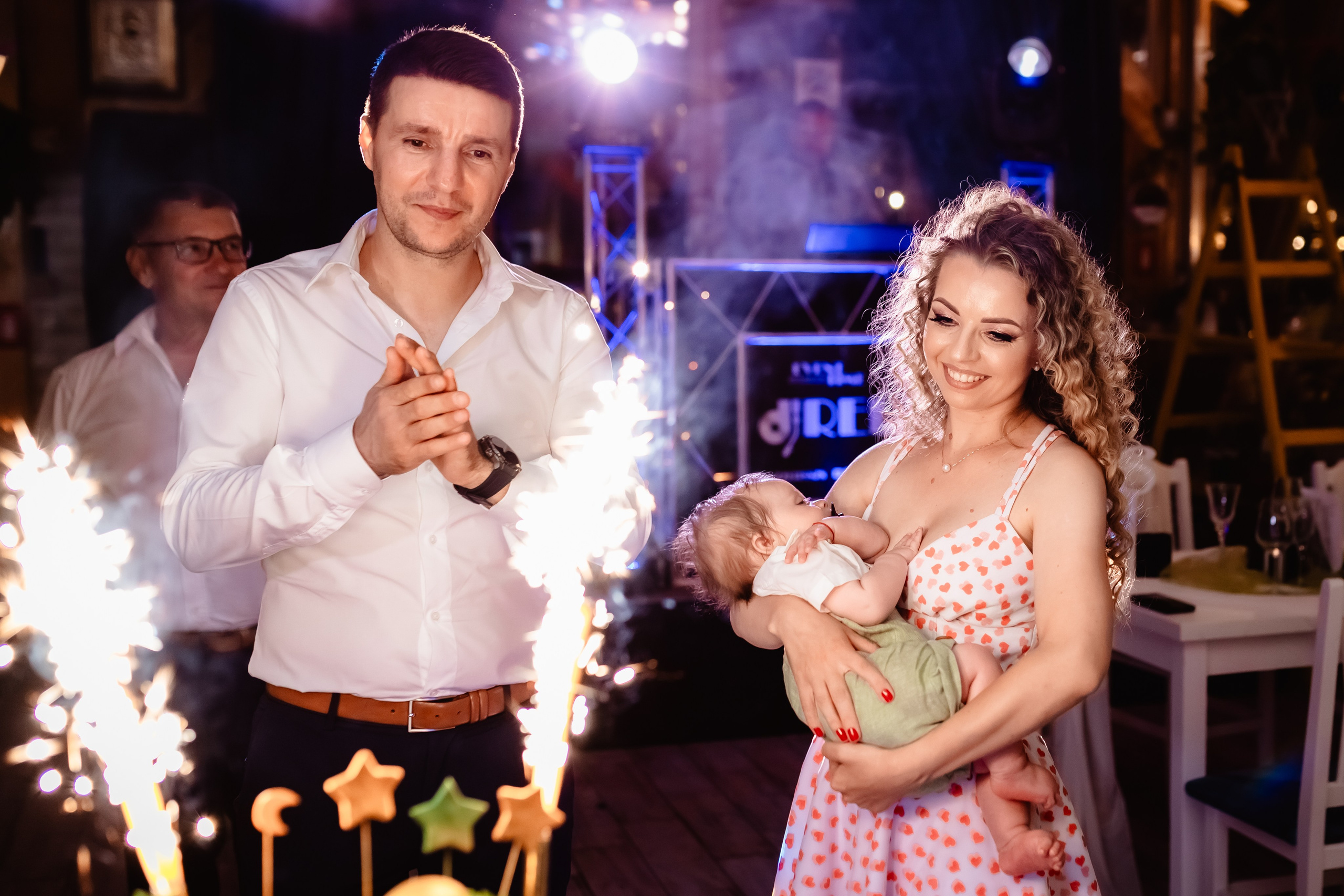 Bebelus la petrecerea de botez. Stefan Teodorescu — Fotograf de Nunta