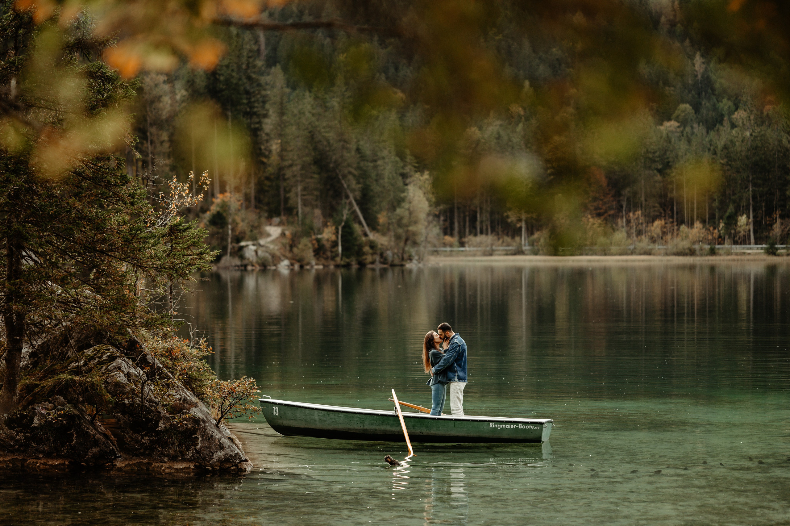 Denis Hanganu din Clanul si sotia lui Raluca, in Hintersee Austria. Proud Vision Weddings | Wedding Photography & Film — Servicii profesionale Foto Video Nunta Iasi