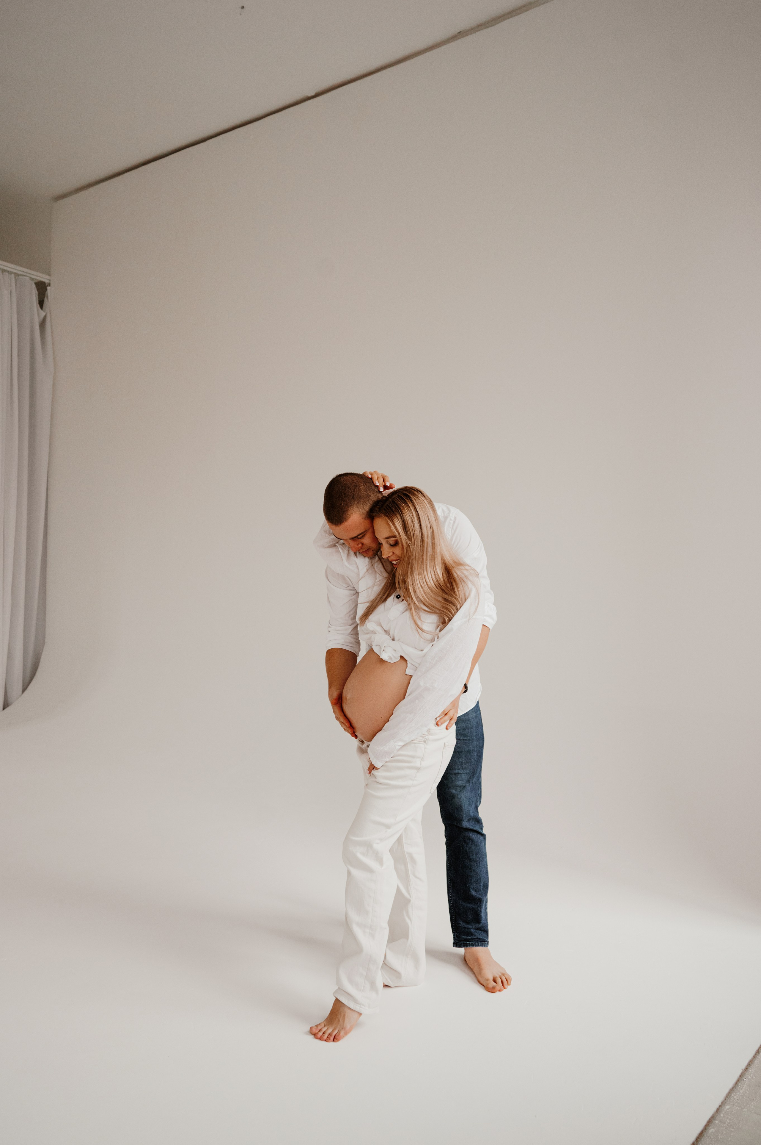 Jonas & Anja. ANNA-MARIA PHOTO CONTENT CREATOR — photographer, aesthete, artist, and visual expert for Instagram in Prague