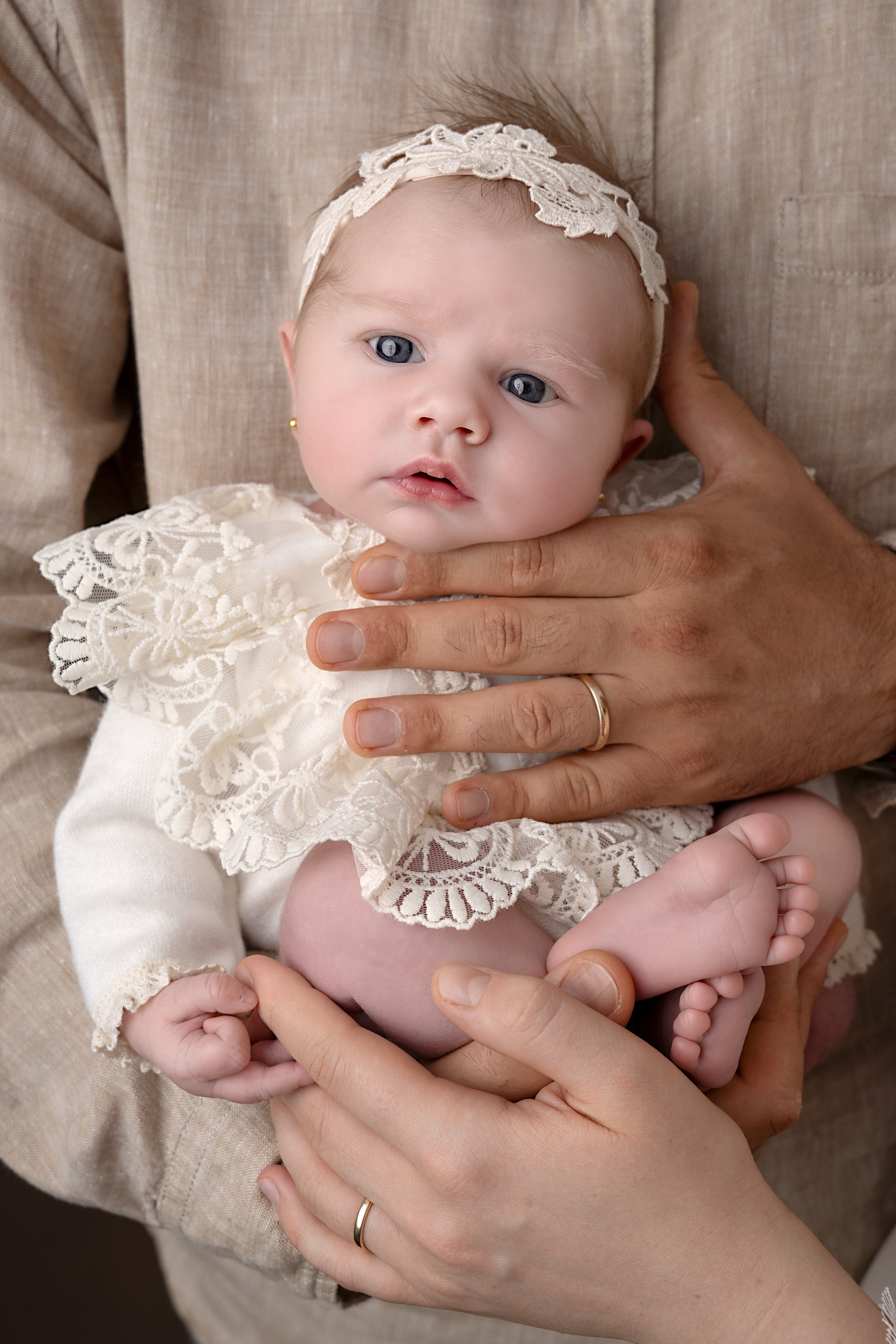 Newborn. Fotograf maternitate, nou-născuți și familie în Cluj-Napoca | Roxana Rusu