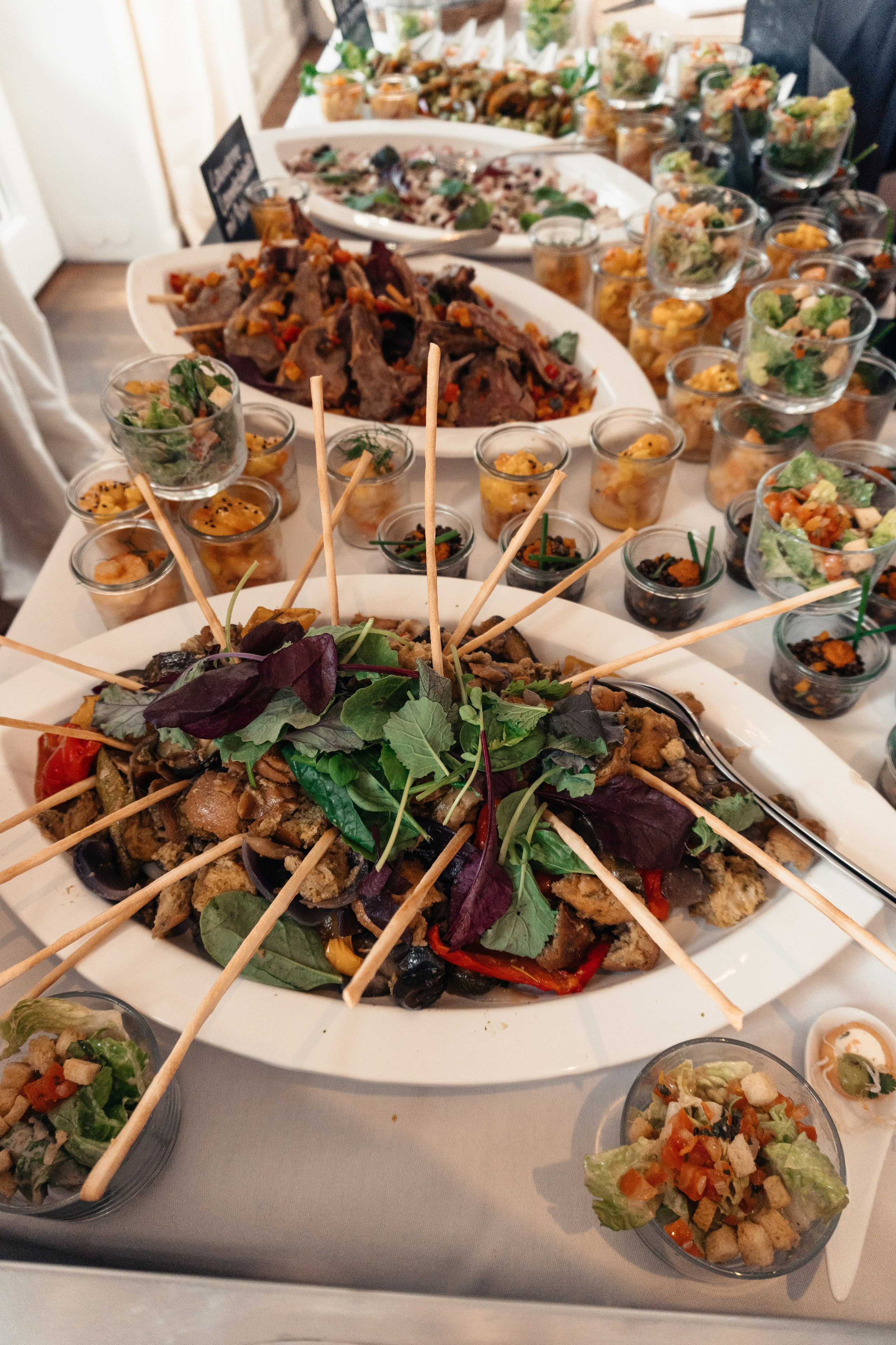 D & M im Restaurant Elfrather Mühle. Hochzeitsfotograf für Moers, Niederrhein, Düsseldorf, NRW und Deutschland