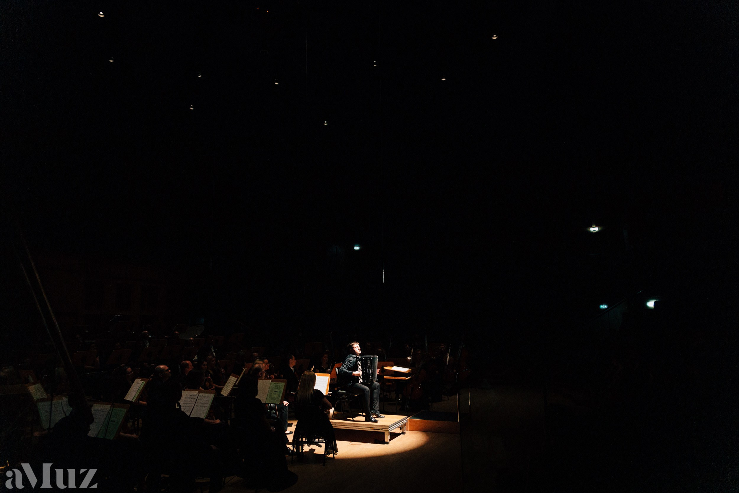 Filharmonia Bałtycka. Fotograf Ślubny Warszawa - Sesje Biznesowe Rodzinne Eventy