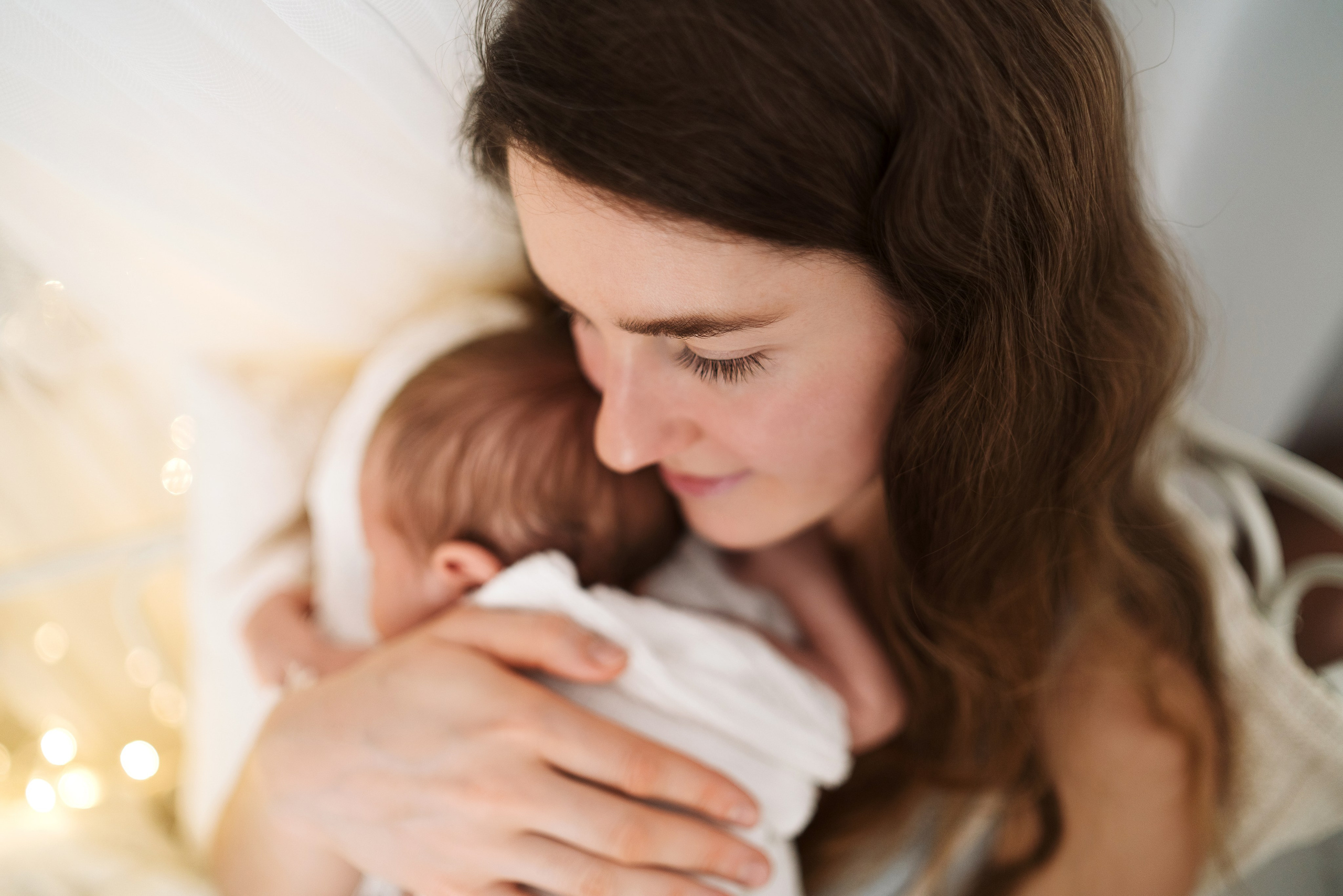 Newborn. Svitlana Miahka fotografa a Genova