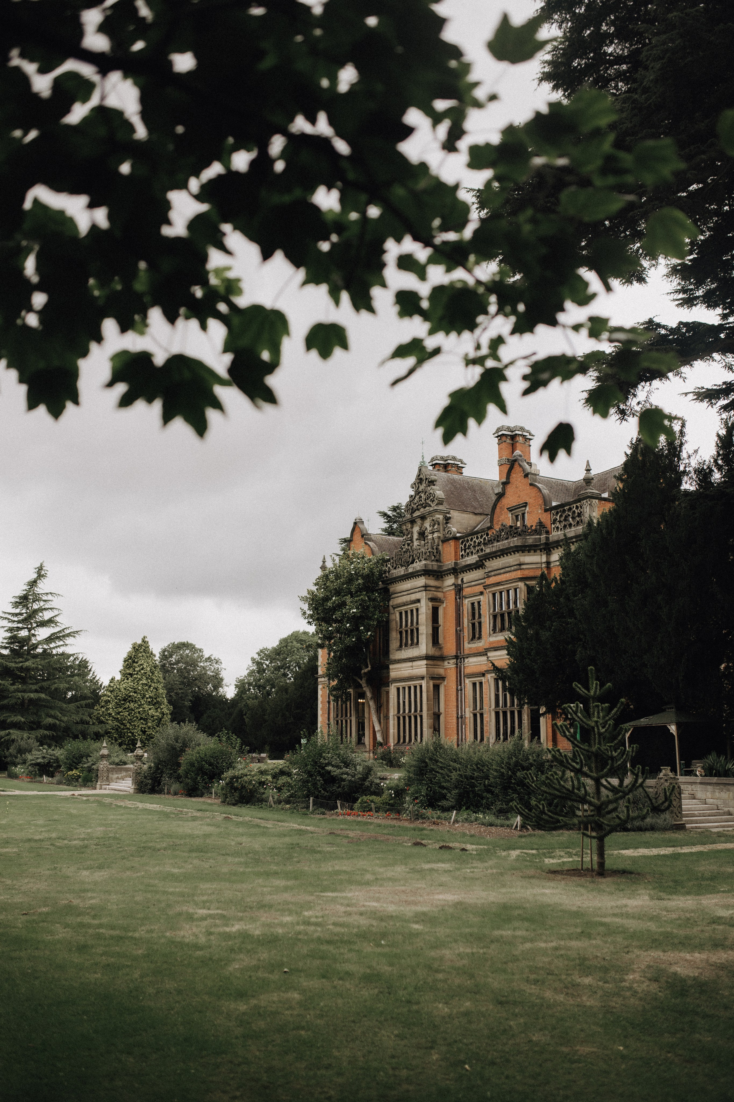 Weddings. Yorkshire Wedding and Portrait Photographer Evie Moon