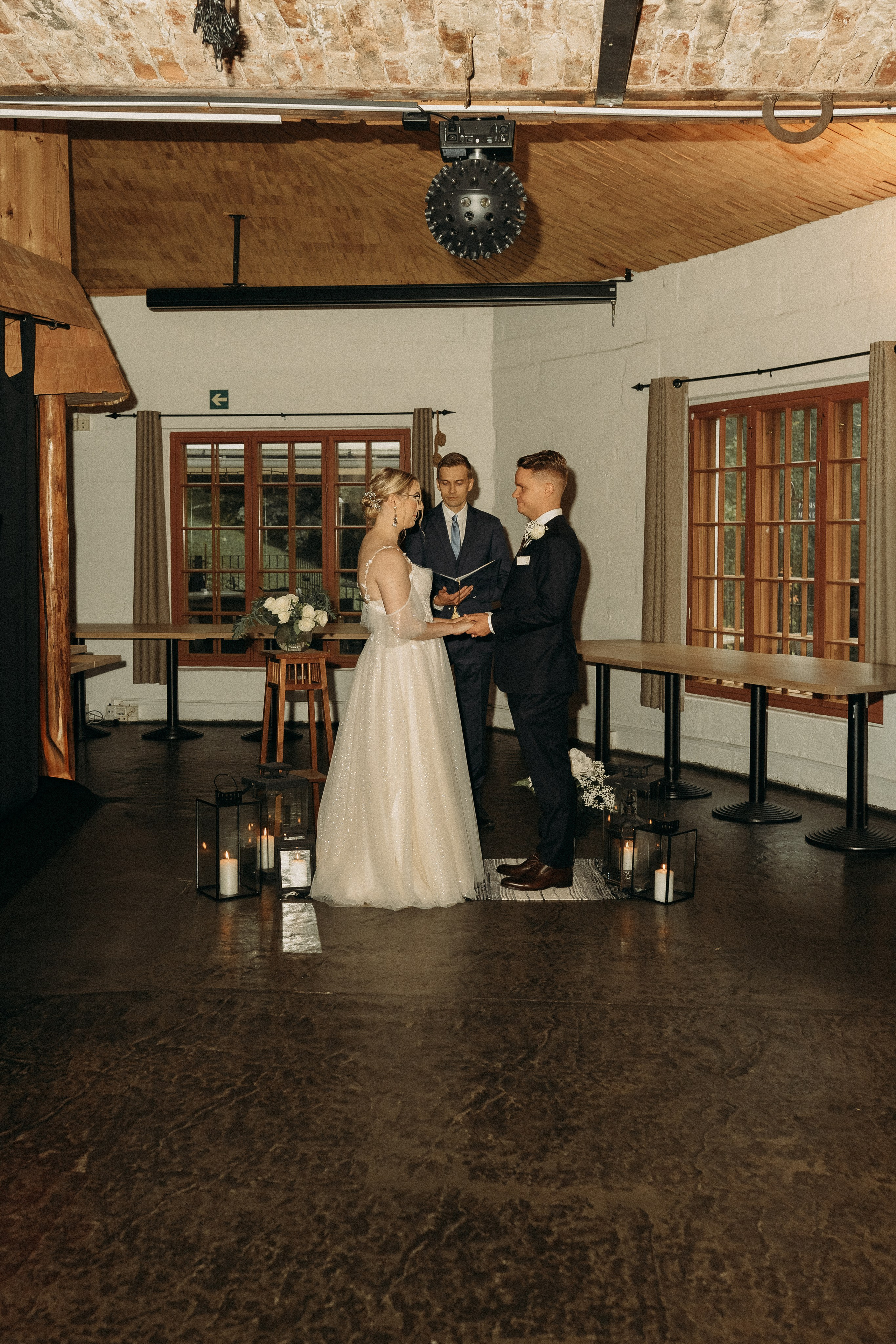 C&A. Wedding and portrait photographer in Helsinki Vickan O