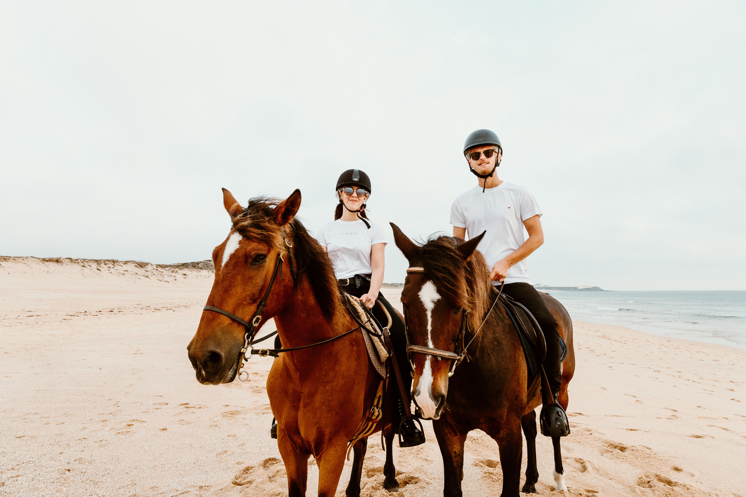 Momento a Dois em Peniche. Luxury Wedding Photography & Cinematic Films | Portugal & Destination Weddings | Ricardo & Mary Pictures
