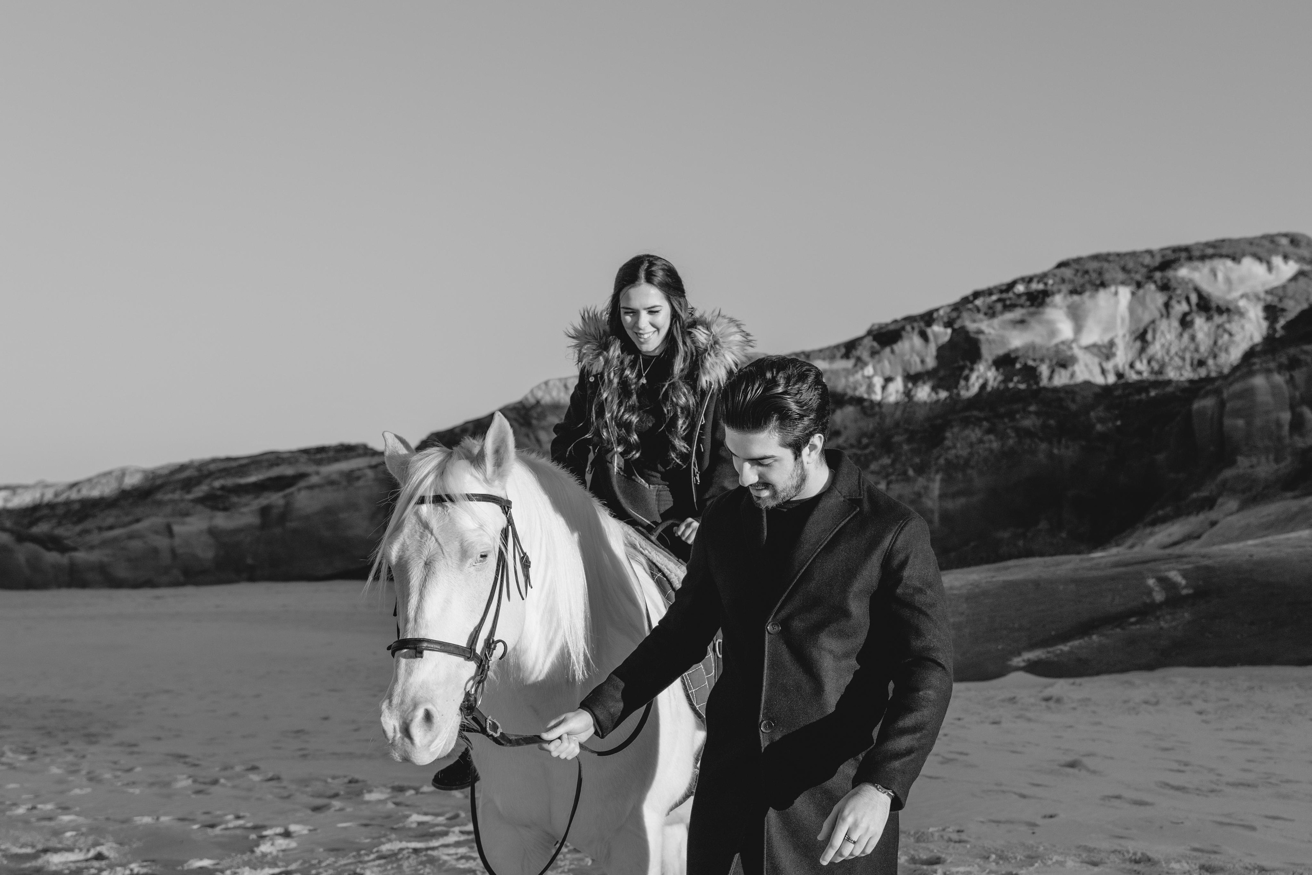 Photo session on horseback at Praia da Almagreira. Luxury Wedding Photography & Cinematic Films | Portugal & Destination Weddings | Ricardo & Mary Pictures