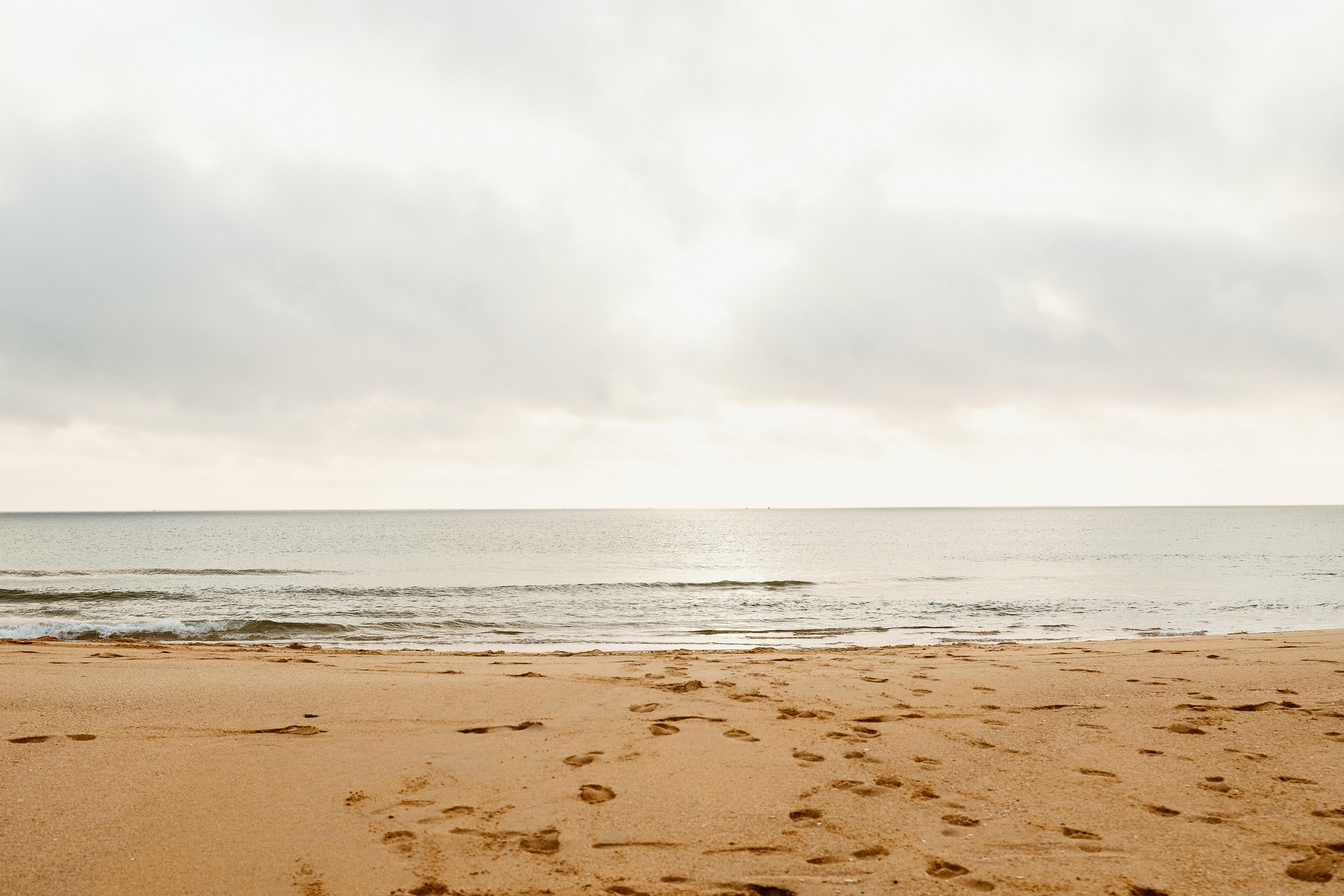 Momento a Dois em Peniche. Luxury Wedding Photography & Cinematic Films | Portugal & Destination Weddings | Ricardo & Mary Pictures