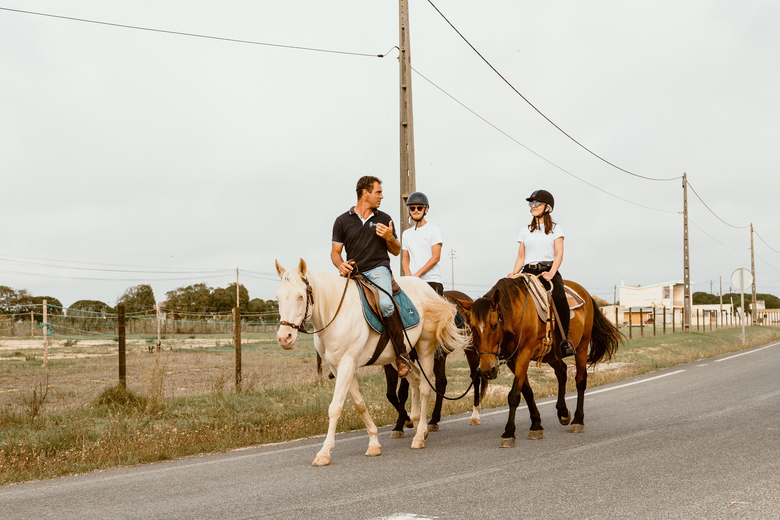 Momento a Dois em Peniche. Luxury Wedding Photography & Cinematic Films | Portugal & Destination Weddings | Ricardo & Mary Pictures
