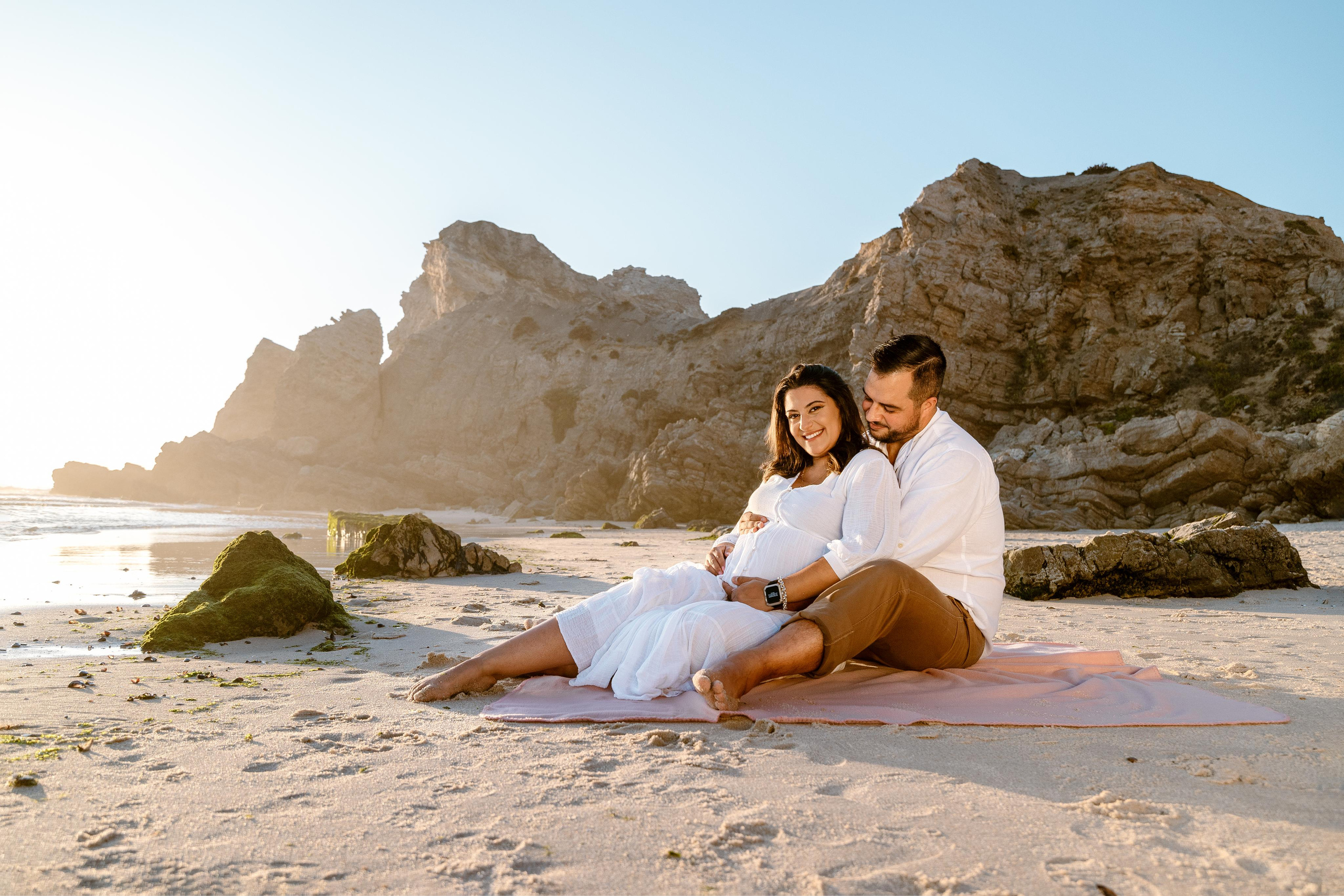 Sessão Maternidade na Praia de Paredes da Vitória. Luxury Wedding Photography & Cinematic Films | Portugal & Destination Weddings | Ricardo & Mary Pictures