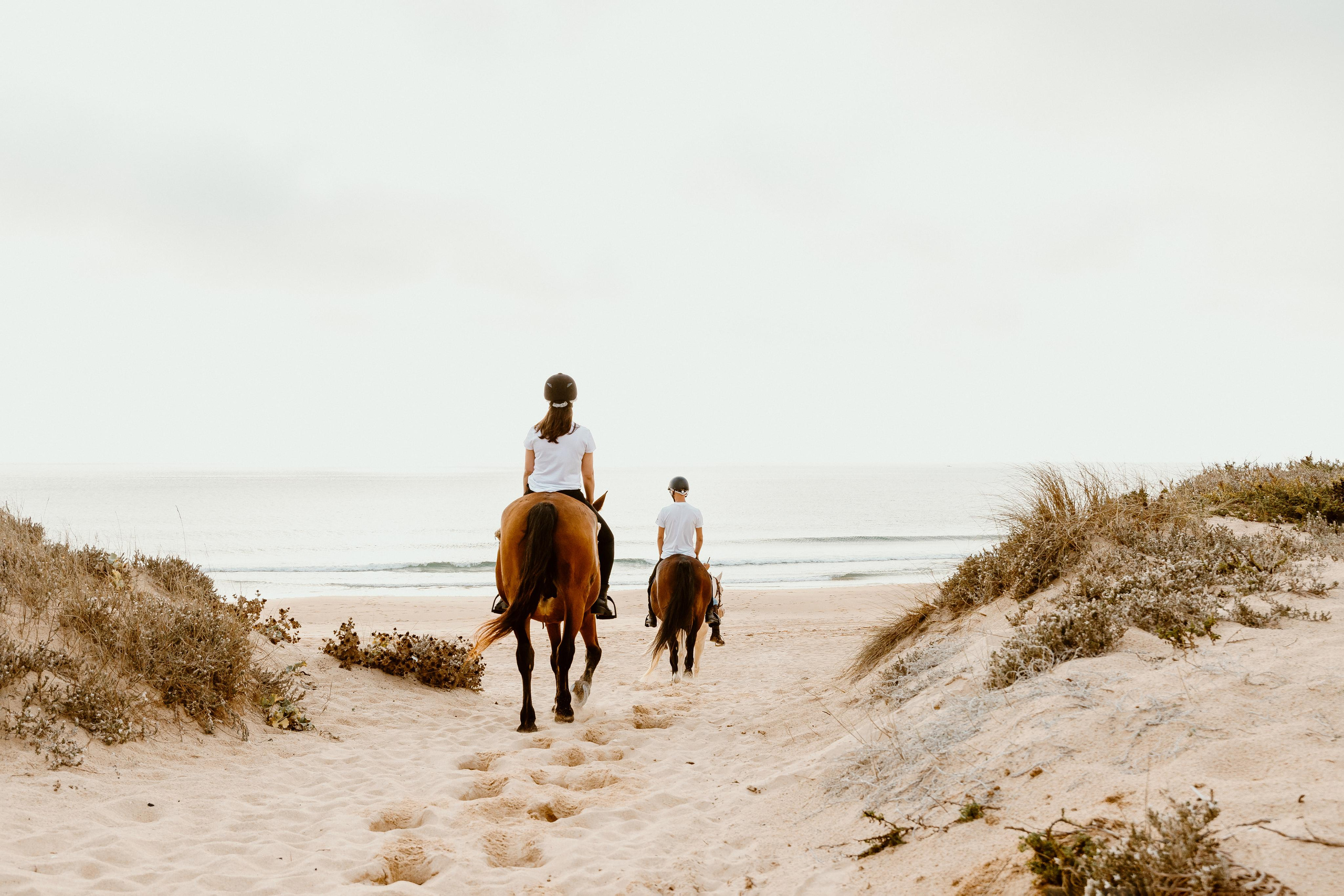 Momento a Dois em Peniche. Luxury Wedding Photography & Cinematic Films | Portugal & Destination Weddings | Ricardo & Mary Pictures