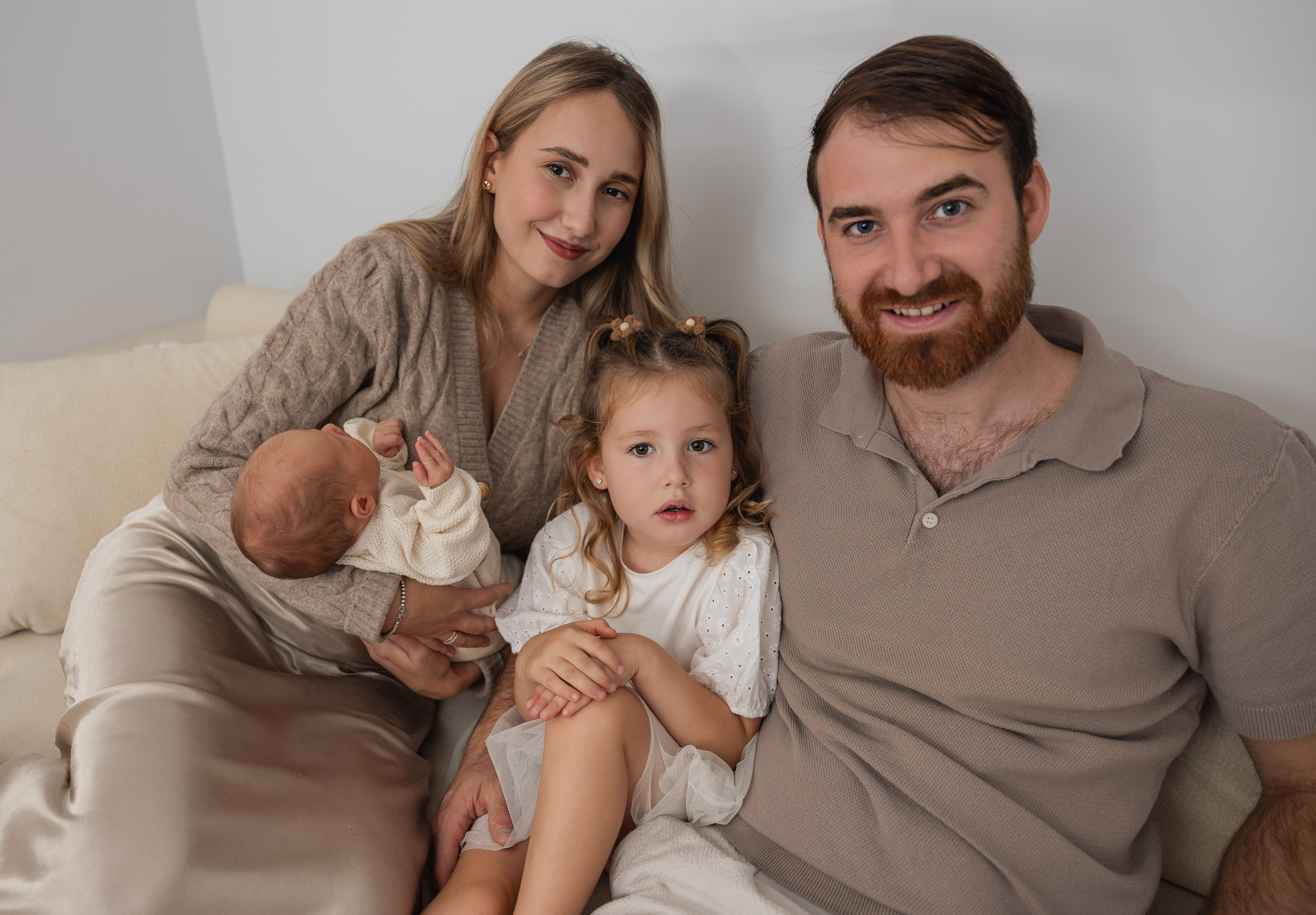 Newborn|Family Session. PHOTOGRAPHER IN LONDON