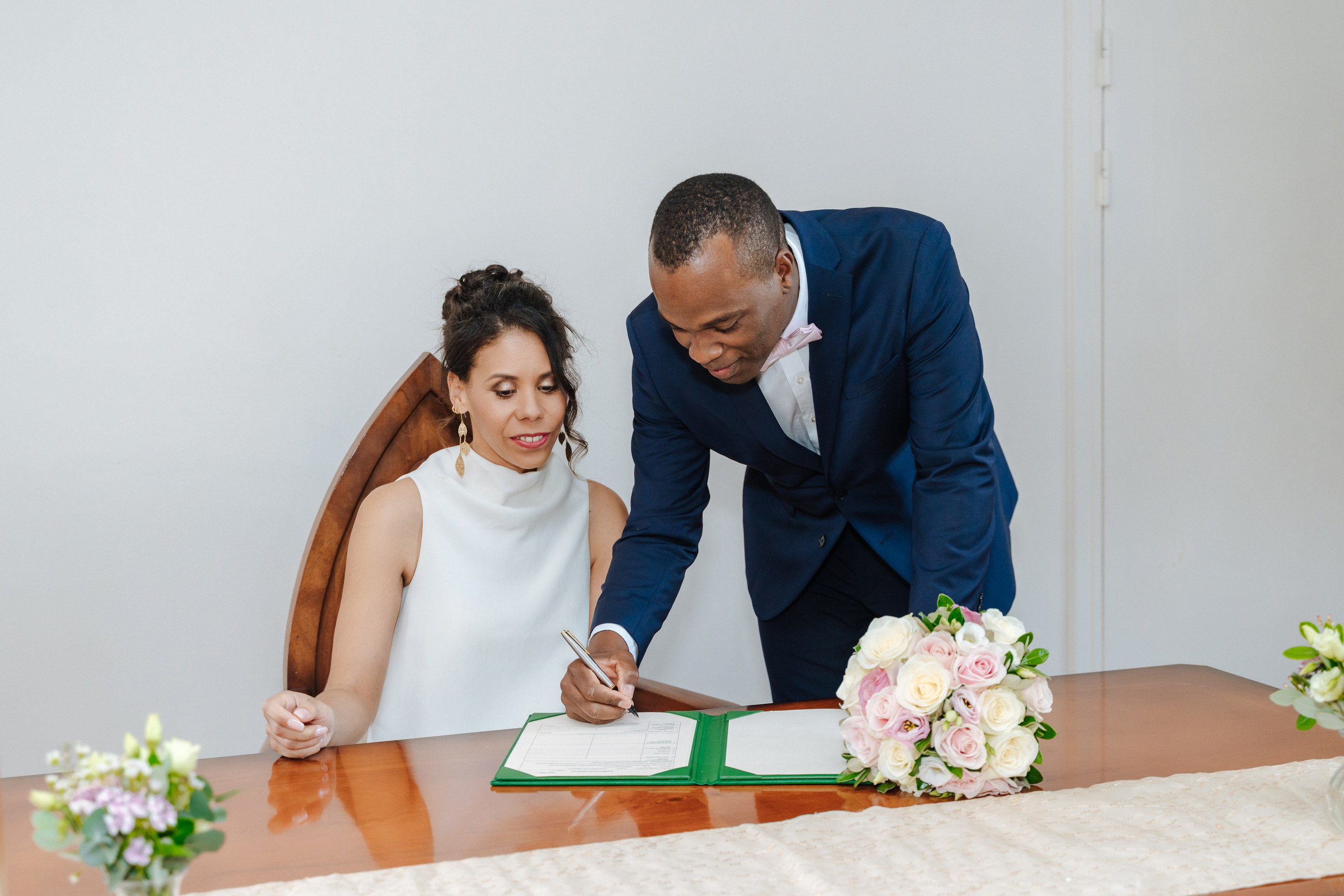 St Albans Register Office, St Albans Register Office wedding , St Albans, wedding in St Albans, civil ceremony in St Albans Register Office, small wedding, photographer for small wedding in St Albans Register Office