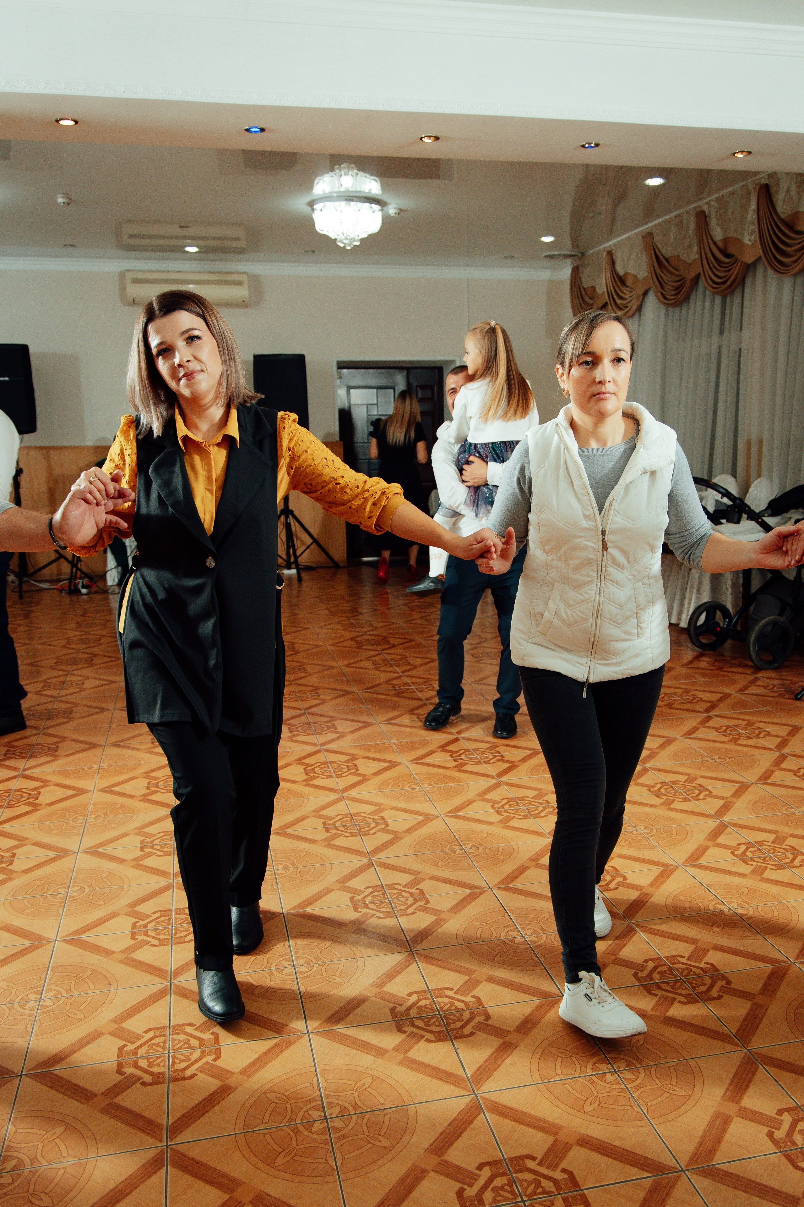 Cumetrie. Свадебный Фотограф, Детский и семейый Фотограф Молдова