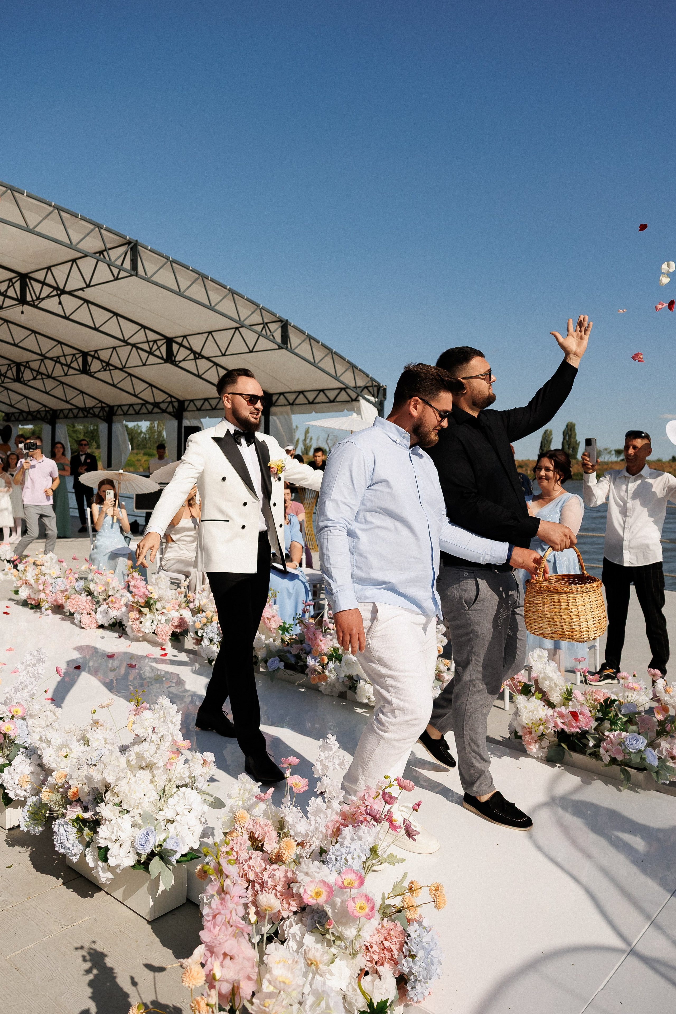 Florin & Corina — Complexul Turistic Costesti — Wedding Day. Servicii Foto și Video 067188353