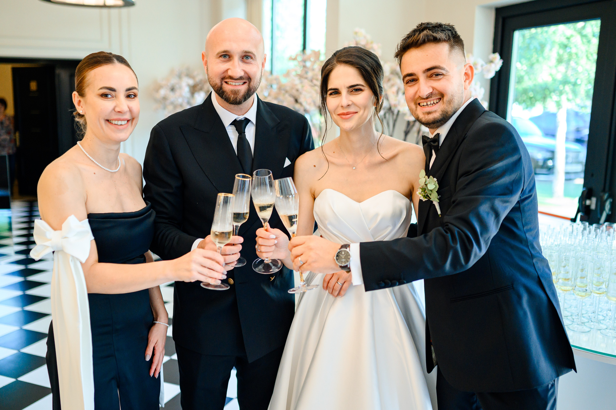 Madalina & Ovidiu. Mugurel Olteanu Fotograf